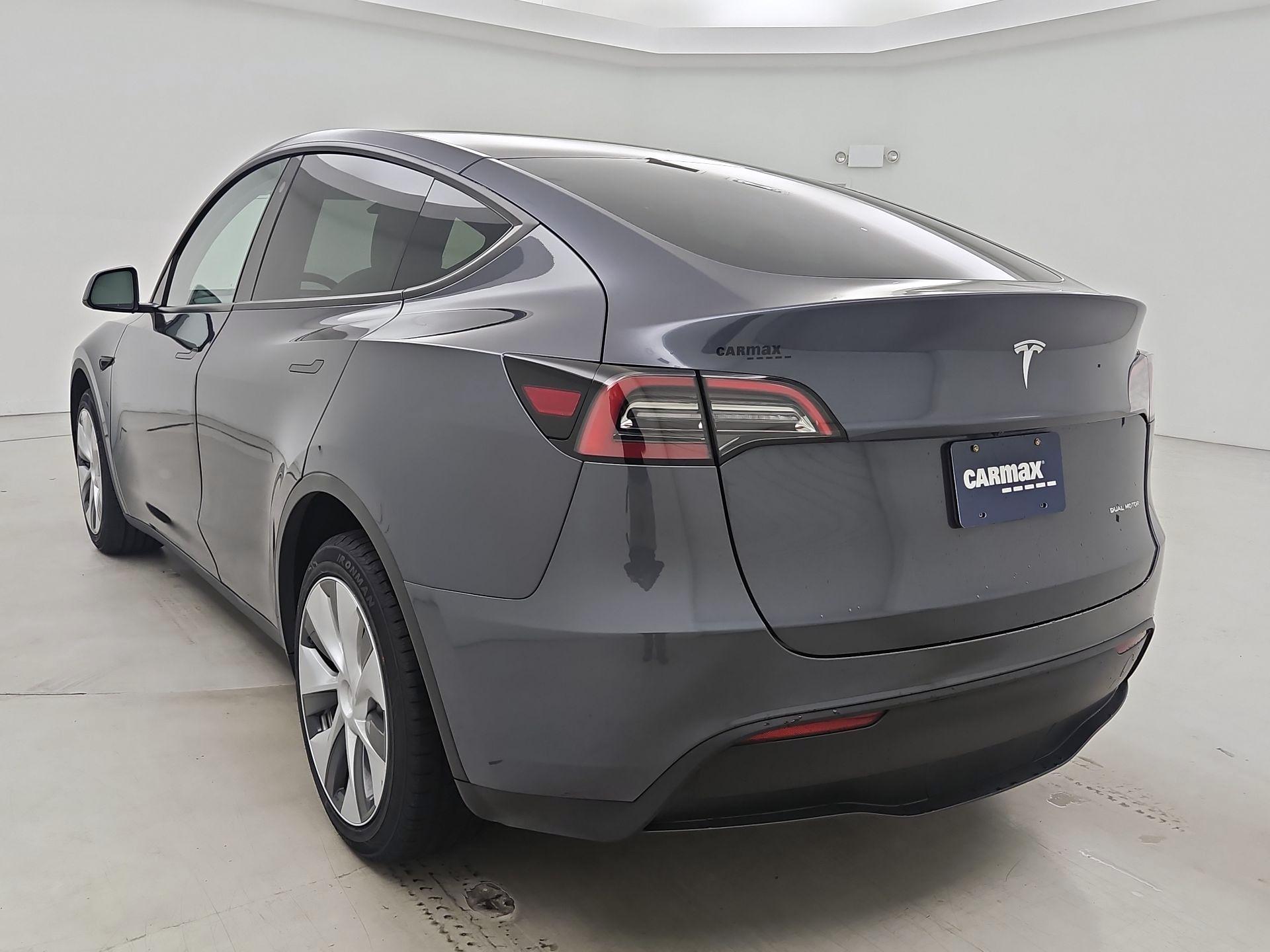 Thumbnail: 2023 Tesla Model Y - 7