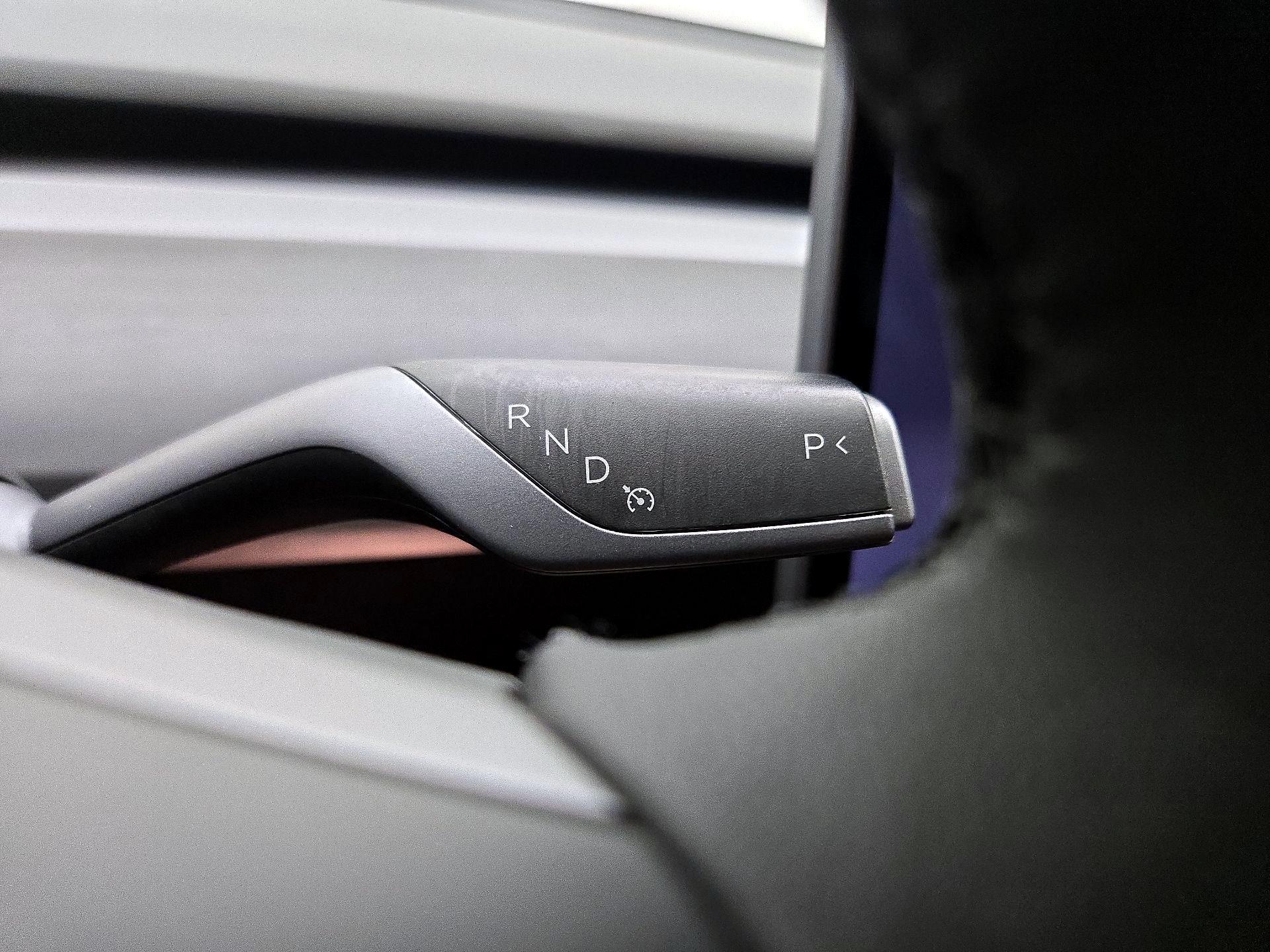 Thumbnail: 2022 Tesla Model 3 - 17