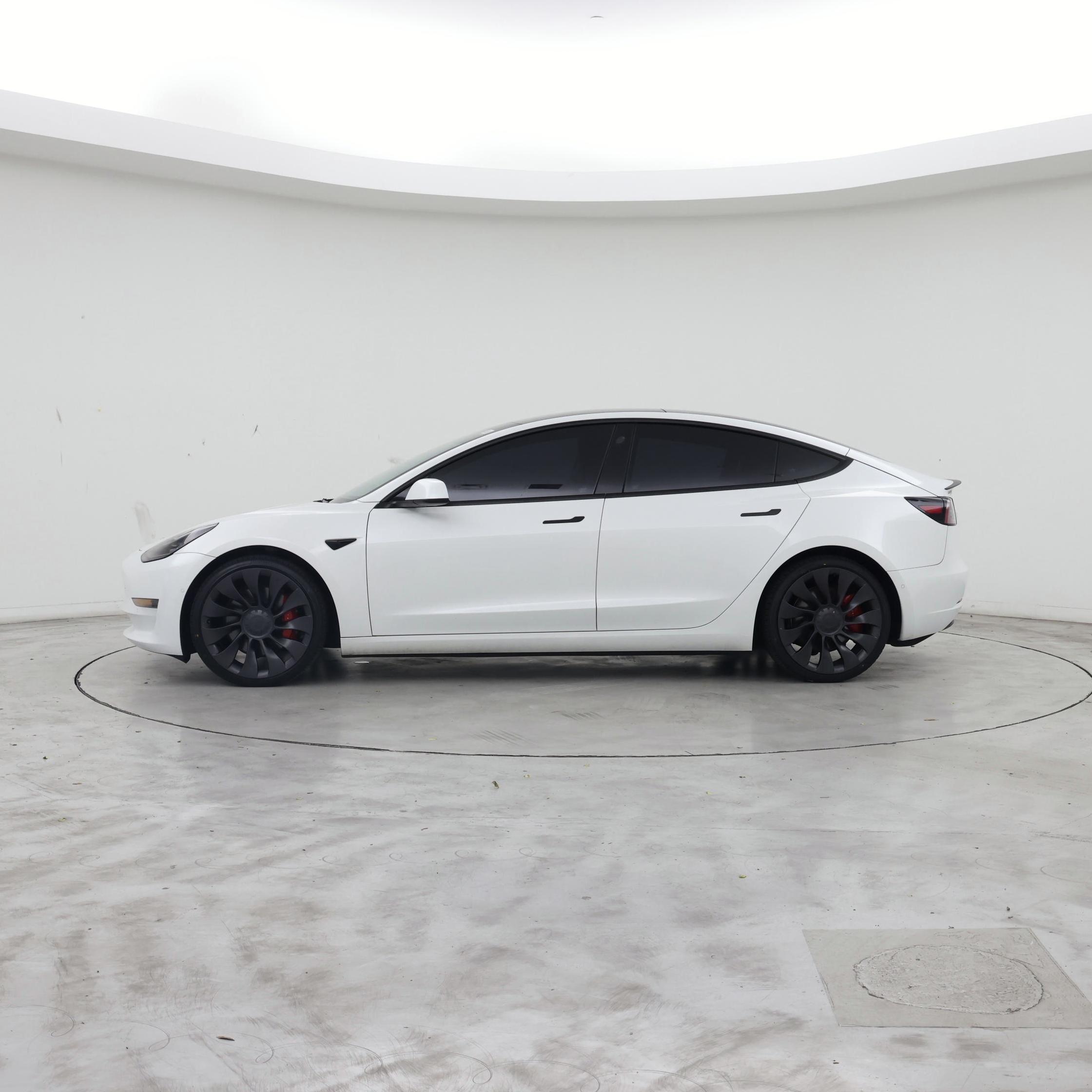 Thumbnail: 2022 Tesla Model 3 - 3