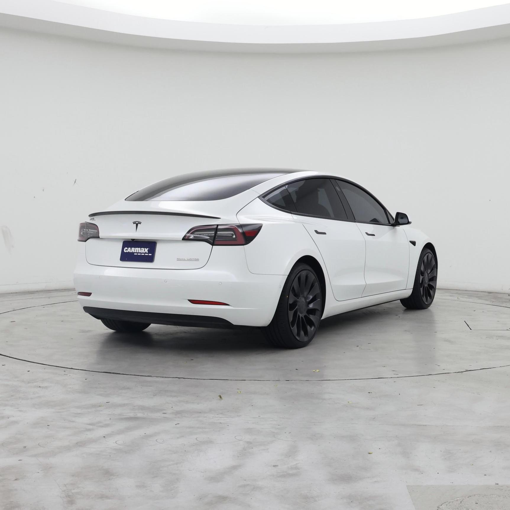 Thumbnail: 2022 Tesla Model 3 - 8