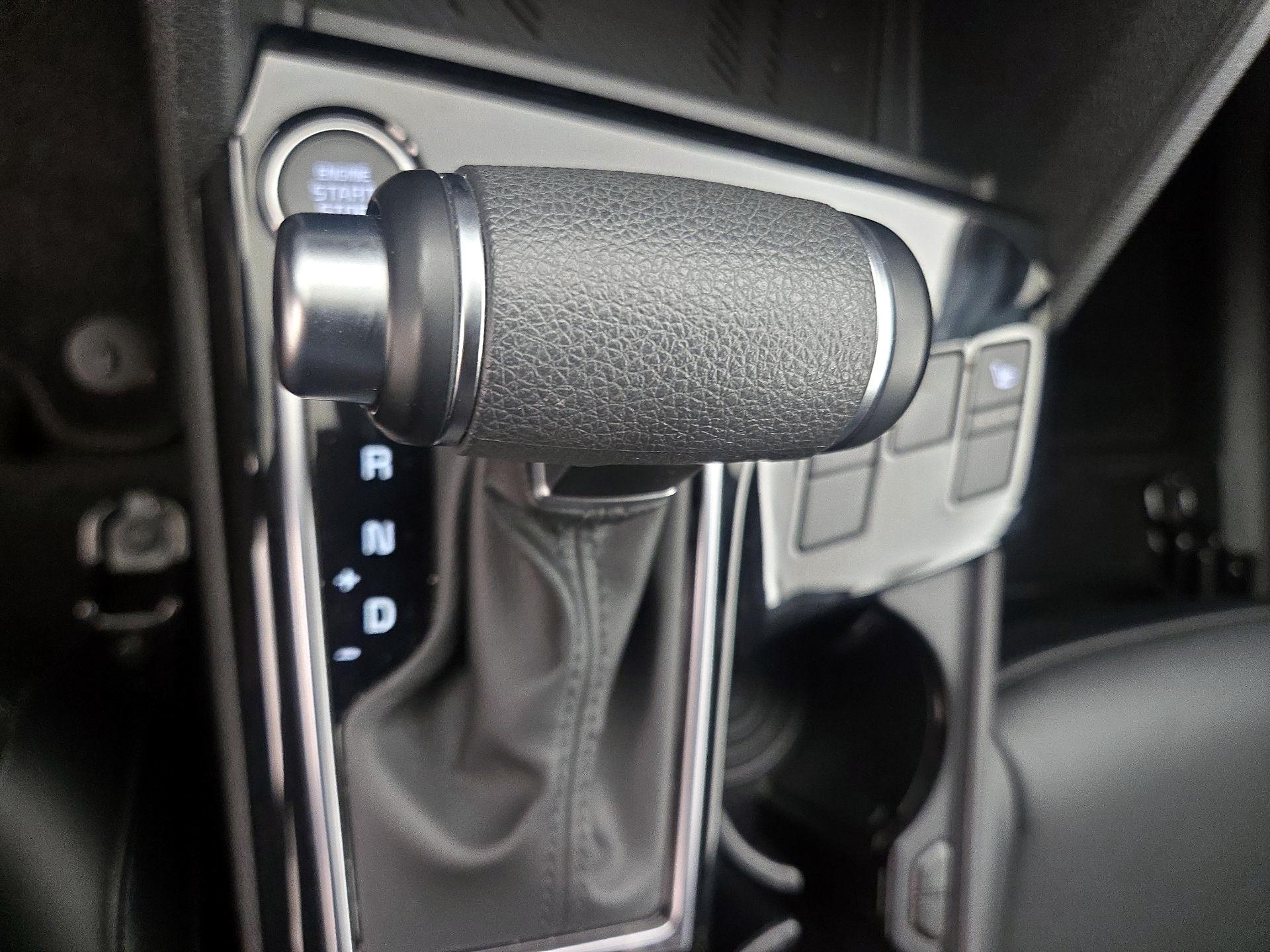 Thumbnail: 2023 Kia Sportage - 18