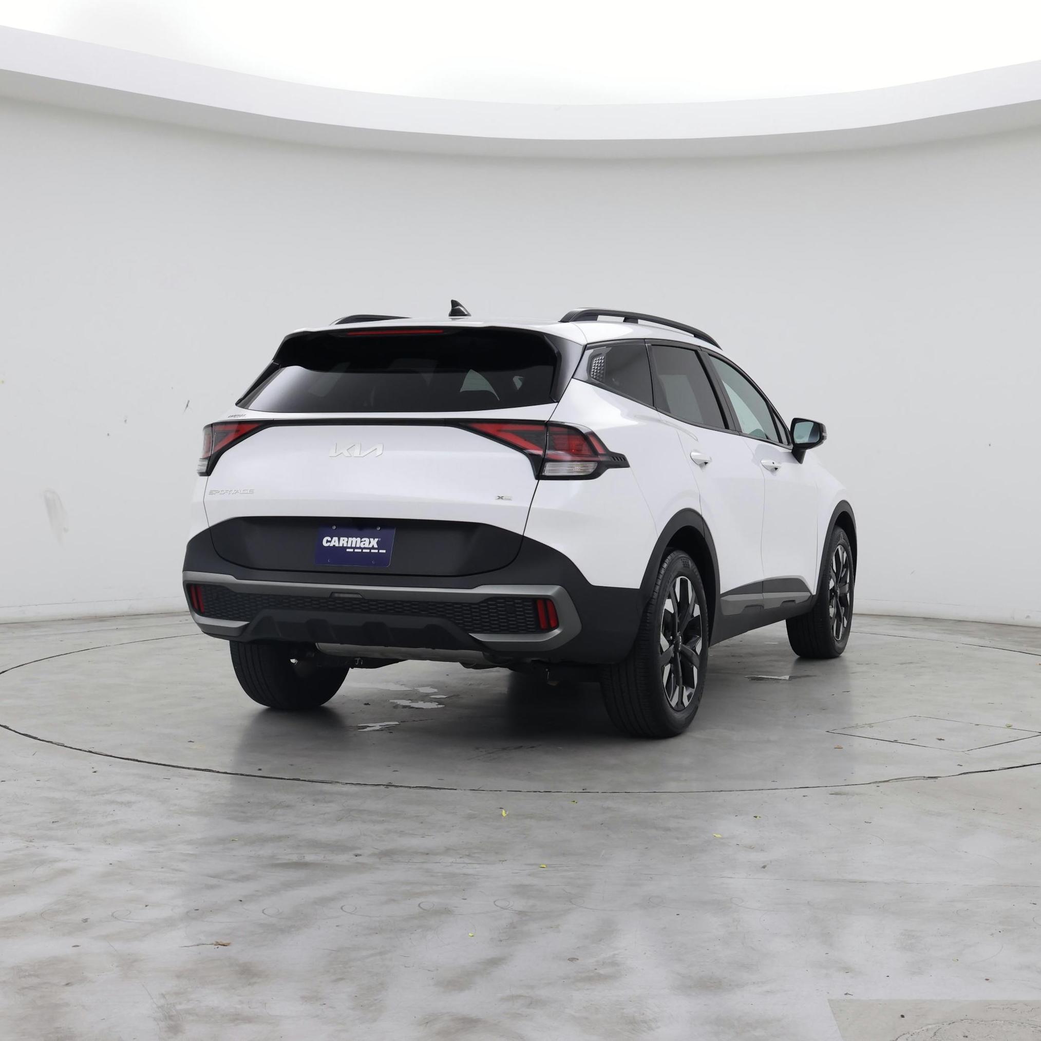 Thumbnail: 2023 Kia Sportage - 8