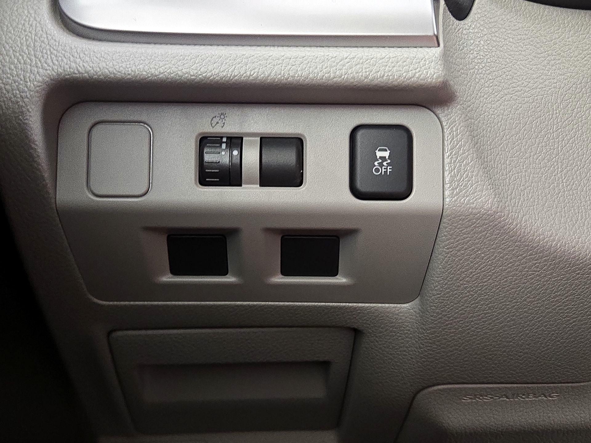 Thumbnail: 2015 Subaru Forester - 13