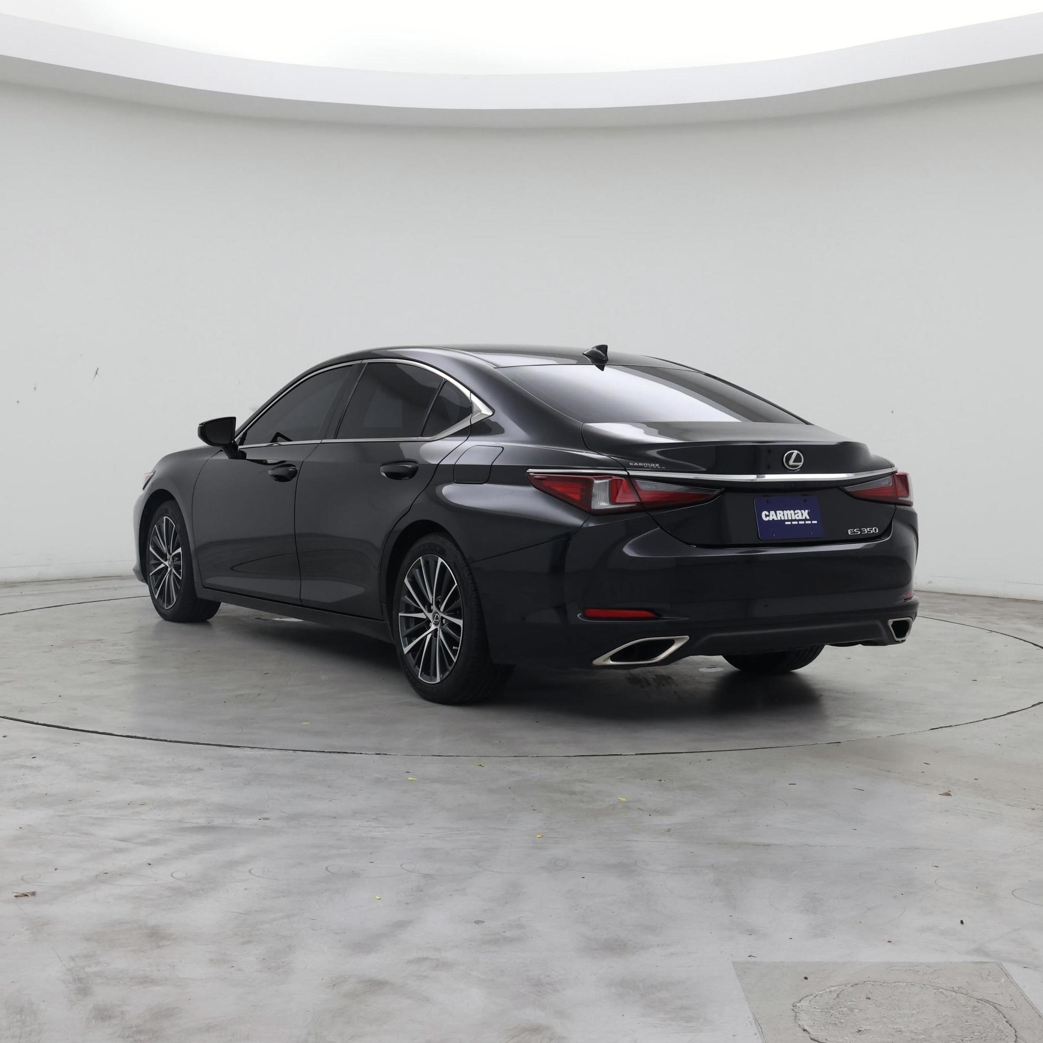 Thumbnail: 2024 Lexus ES - 2