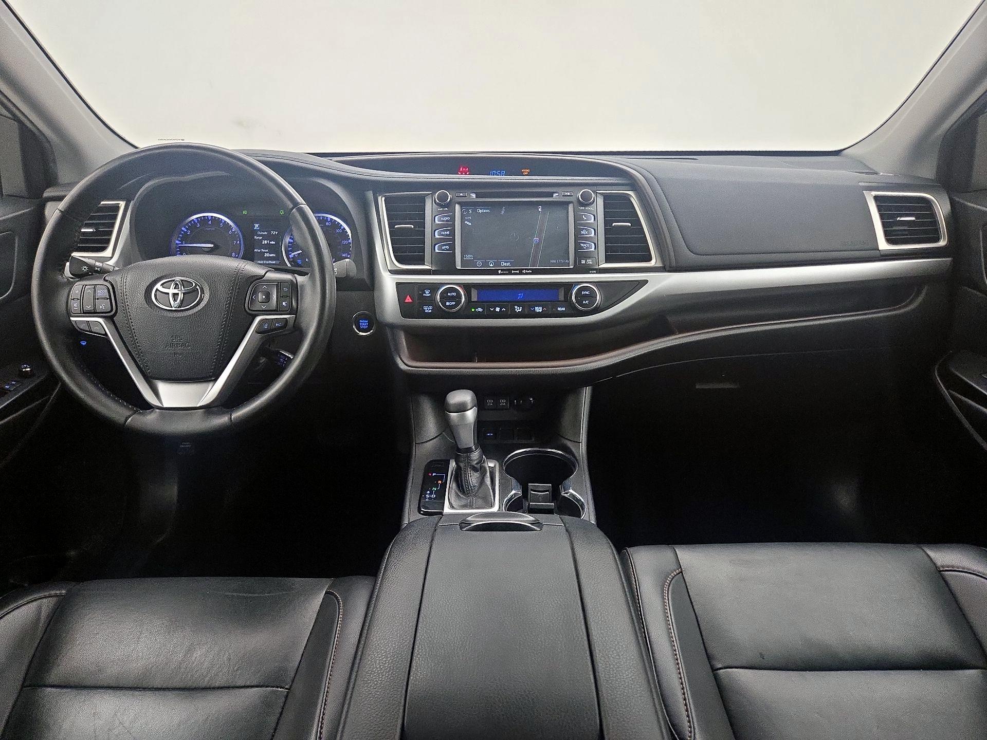 Thumbnail: 2019 Toyota Highlander - 9