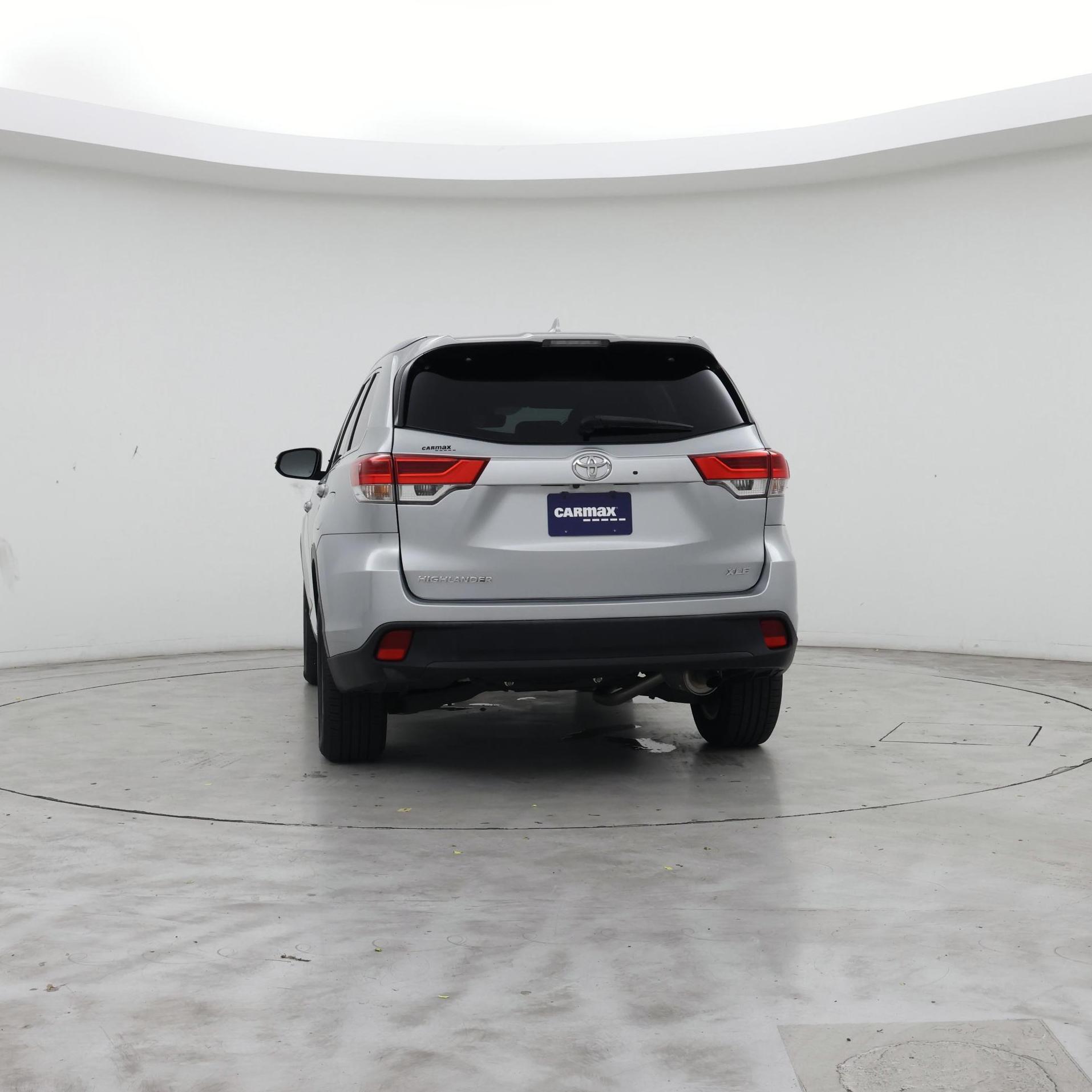 Thumbnail: 2019 Toyota Highlander - 6
