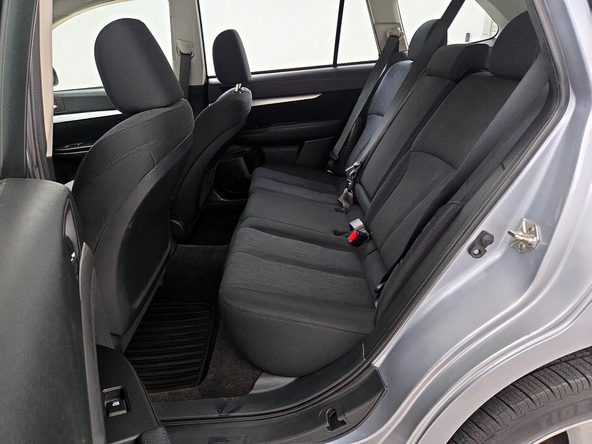 Thumbnail: 2014 Subaru Outback - 18