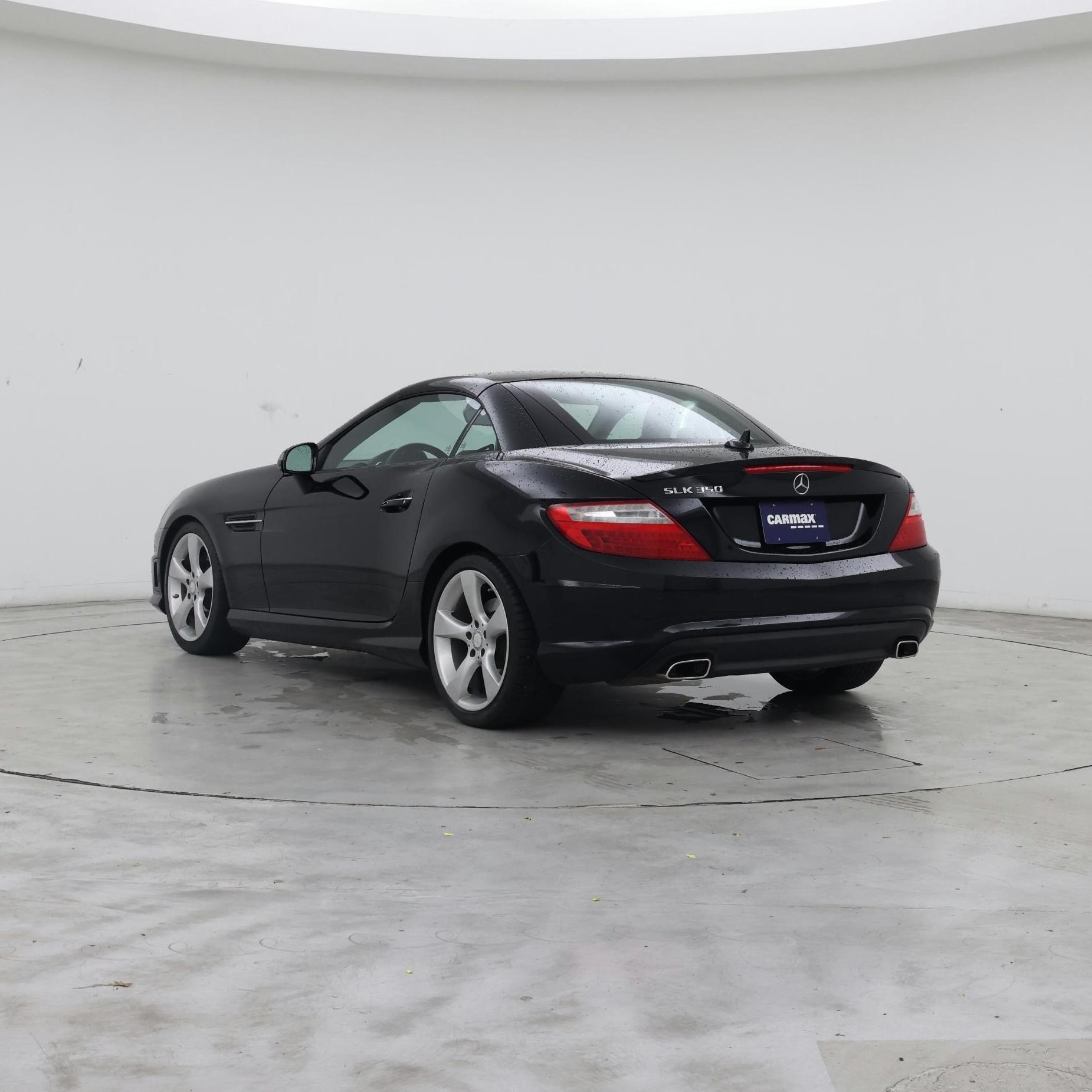Thumbnail: 2015 Mercedes-Benz SLK - 2