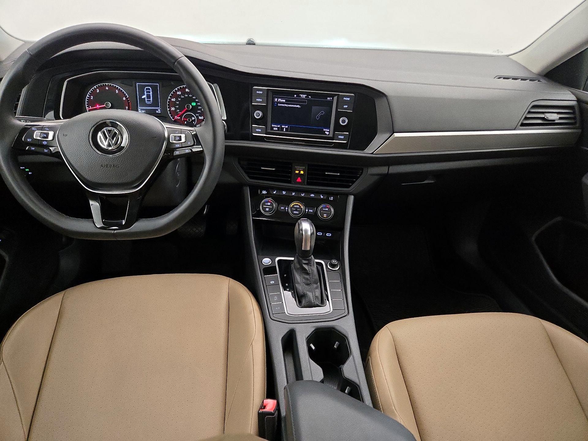 Thumbnail: 2020 Volkswagen Jetta - 9