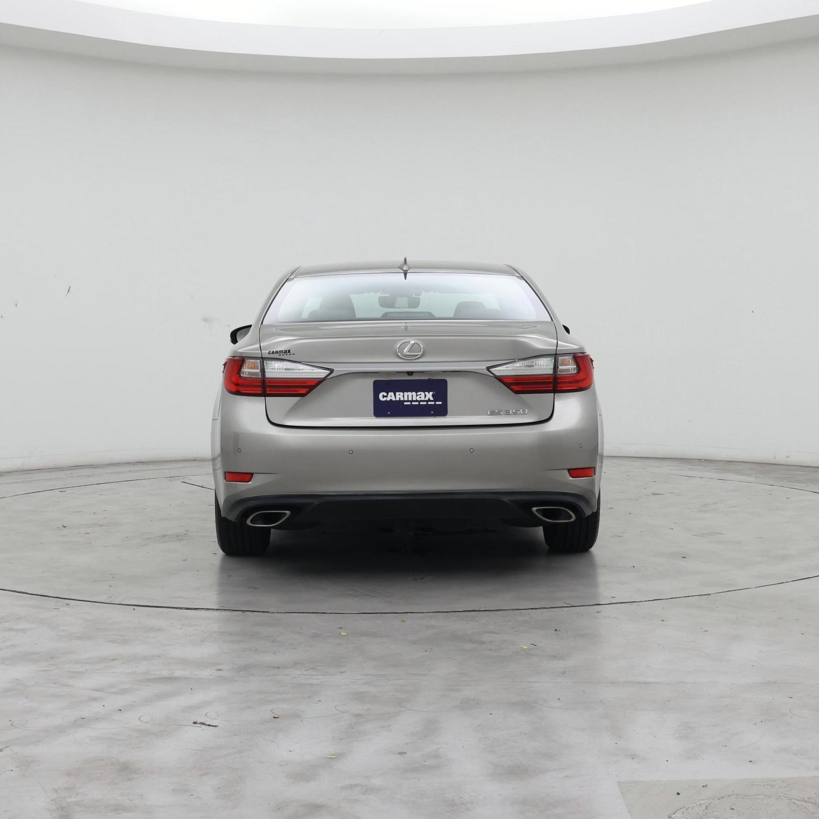 Thumbnail: 2017 Lexus ES - 6