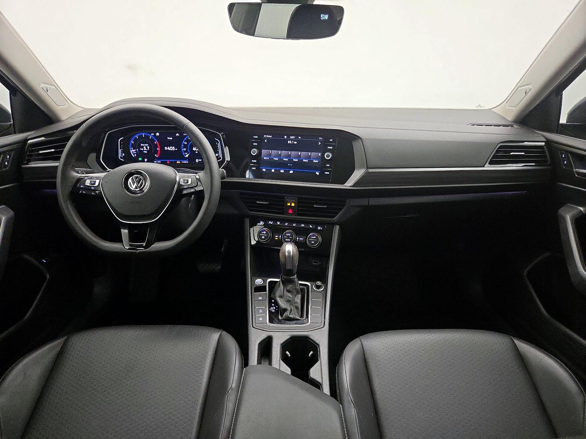 Thumbnail: 2020 Volkswagen Jetta - 9
