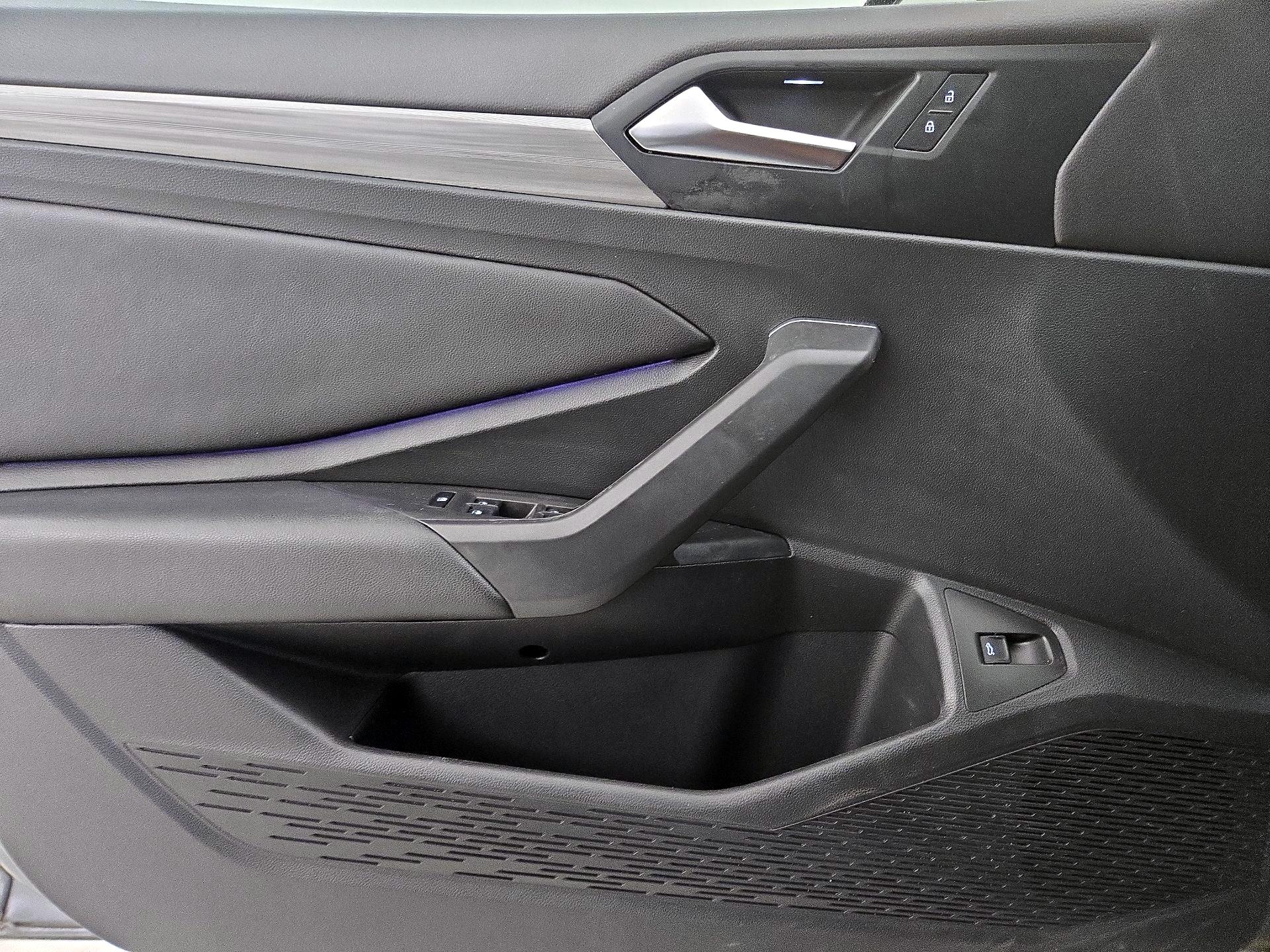 Thumbnail: 2020 Volkswagen Jetta - 12
