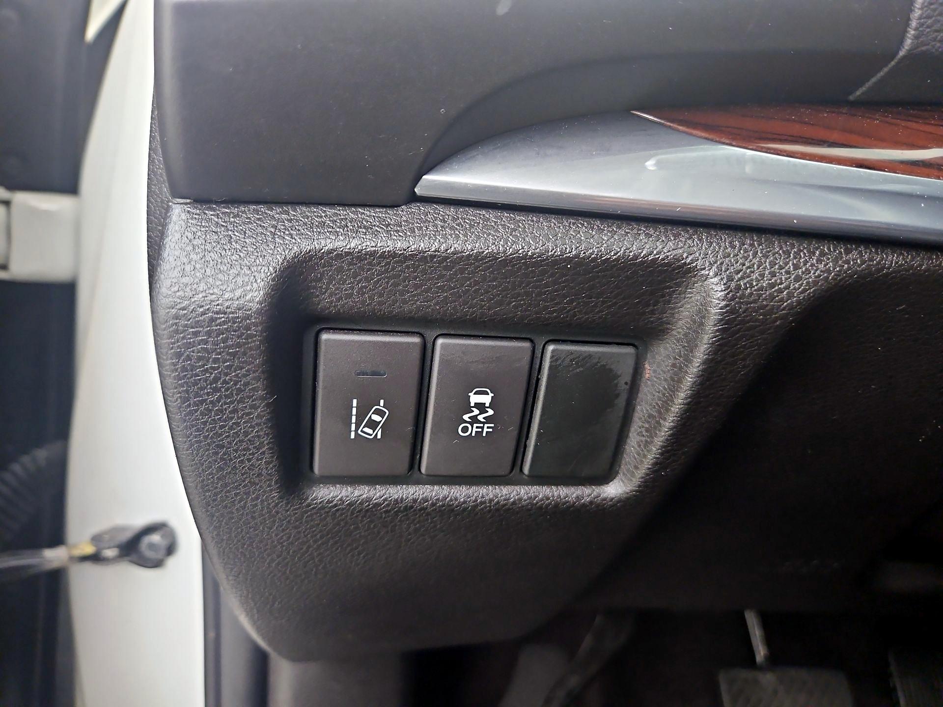 Thumbnail: 2016 Acura MDX - 11
