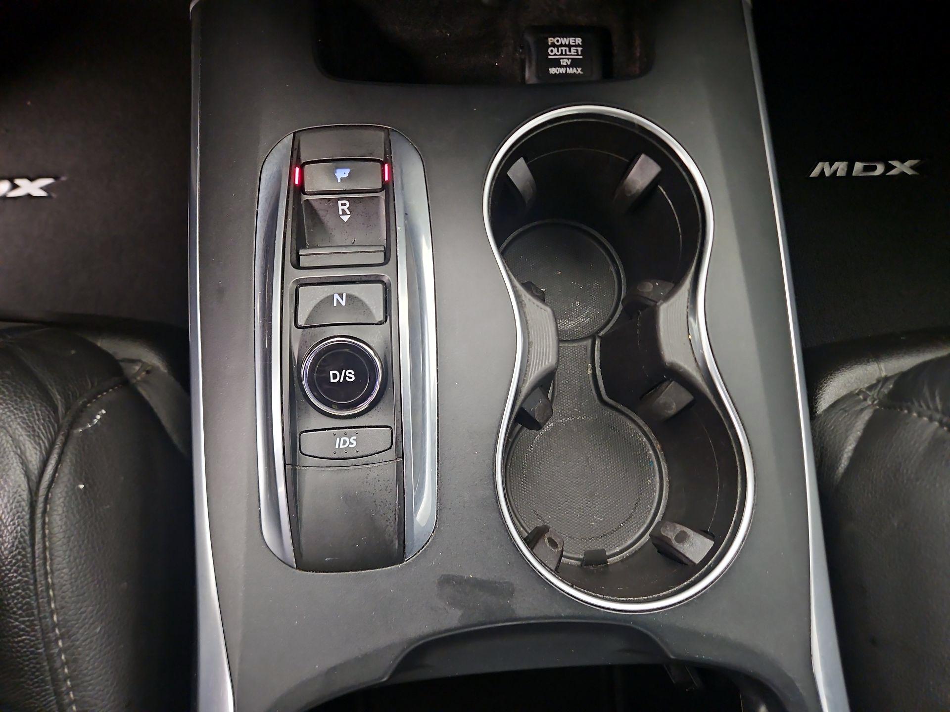 Thumbnail: 2016 Acura MDX - 16