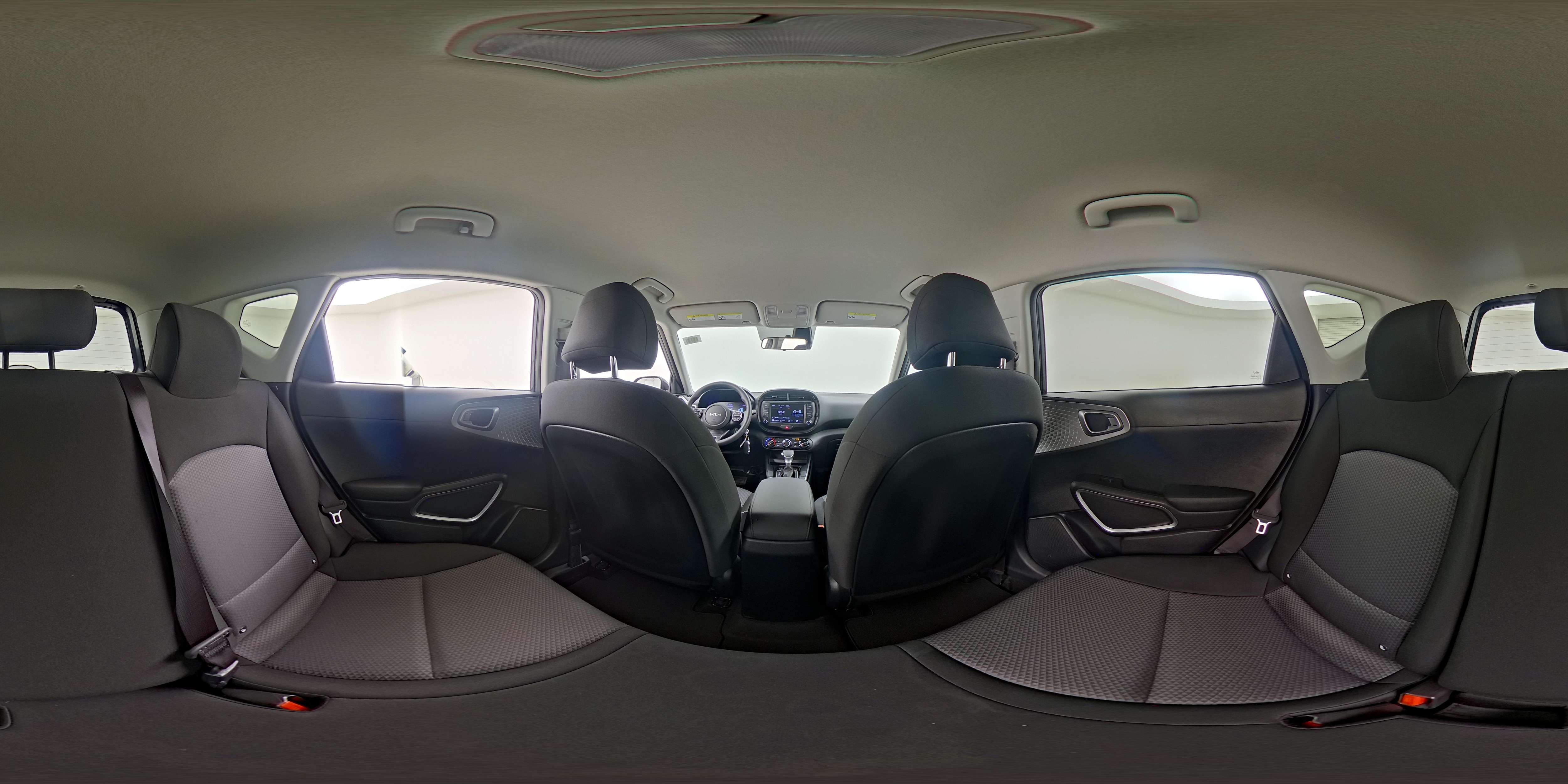 2025 Kia Soul LX - Photo 25