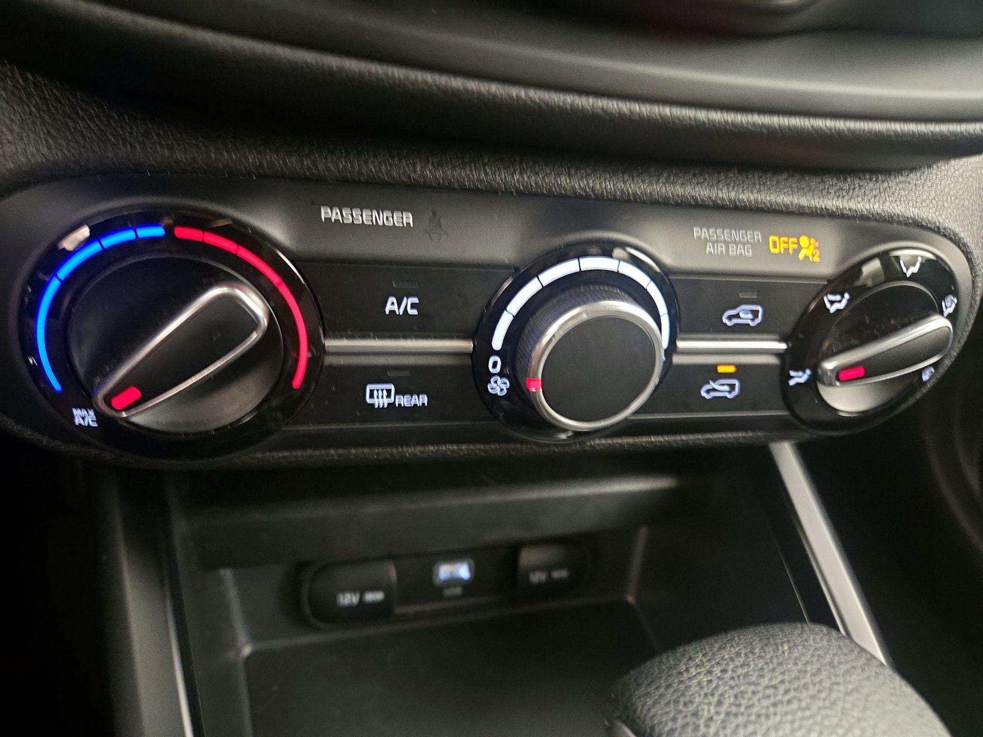Thumbnail: 2025 Kia Soul - 16