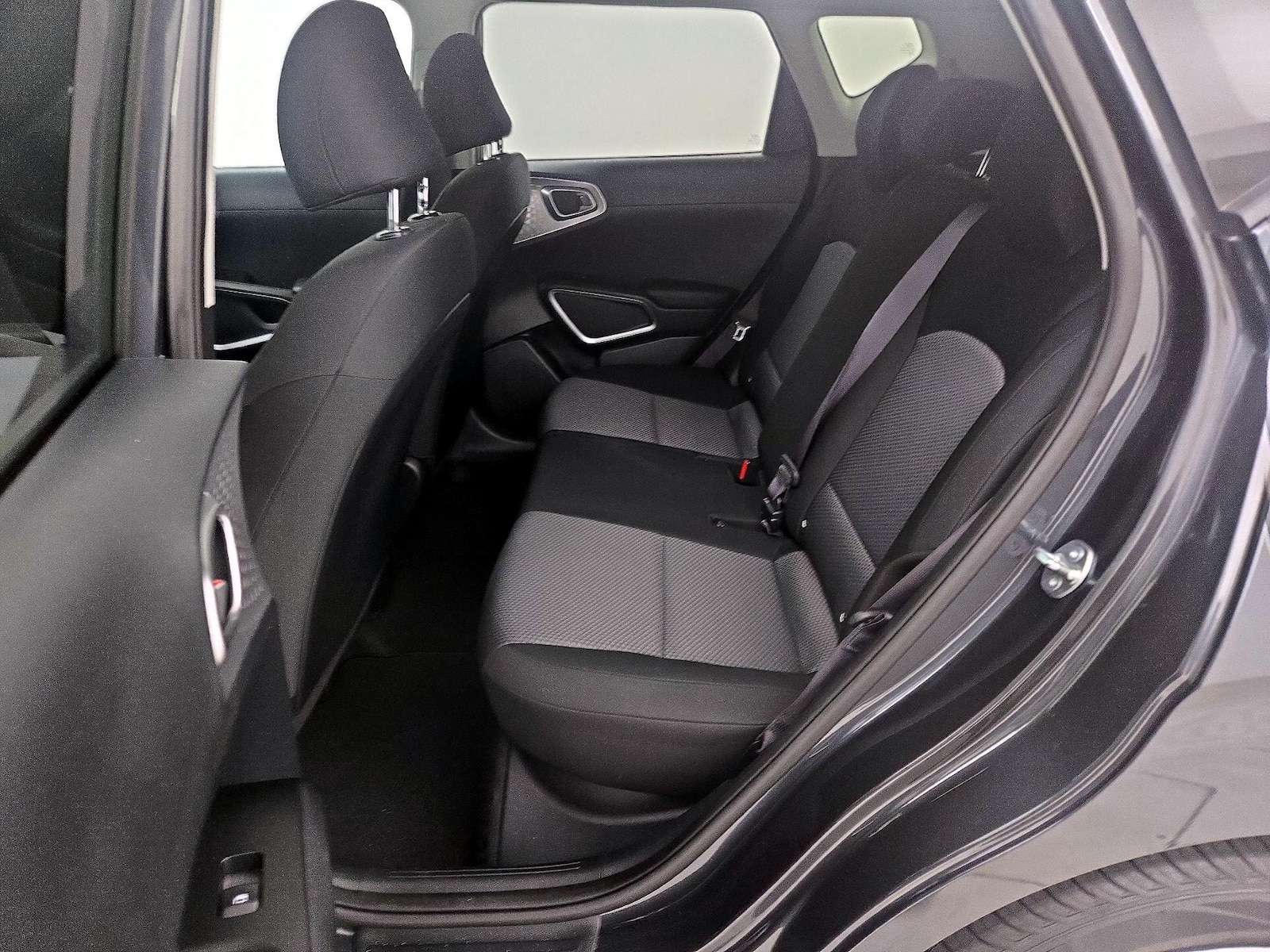 2025 Kia Soul LX - Photo 20