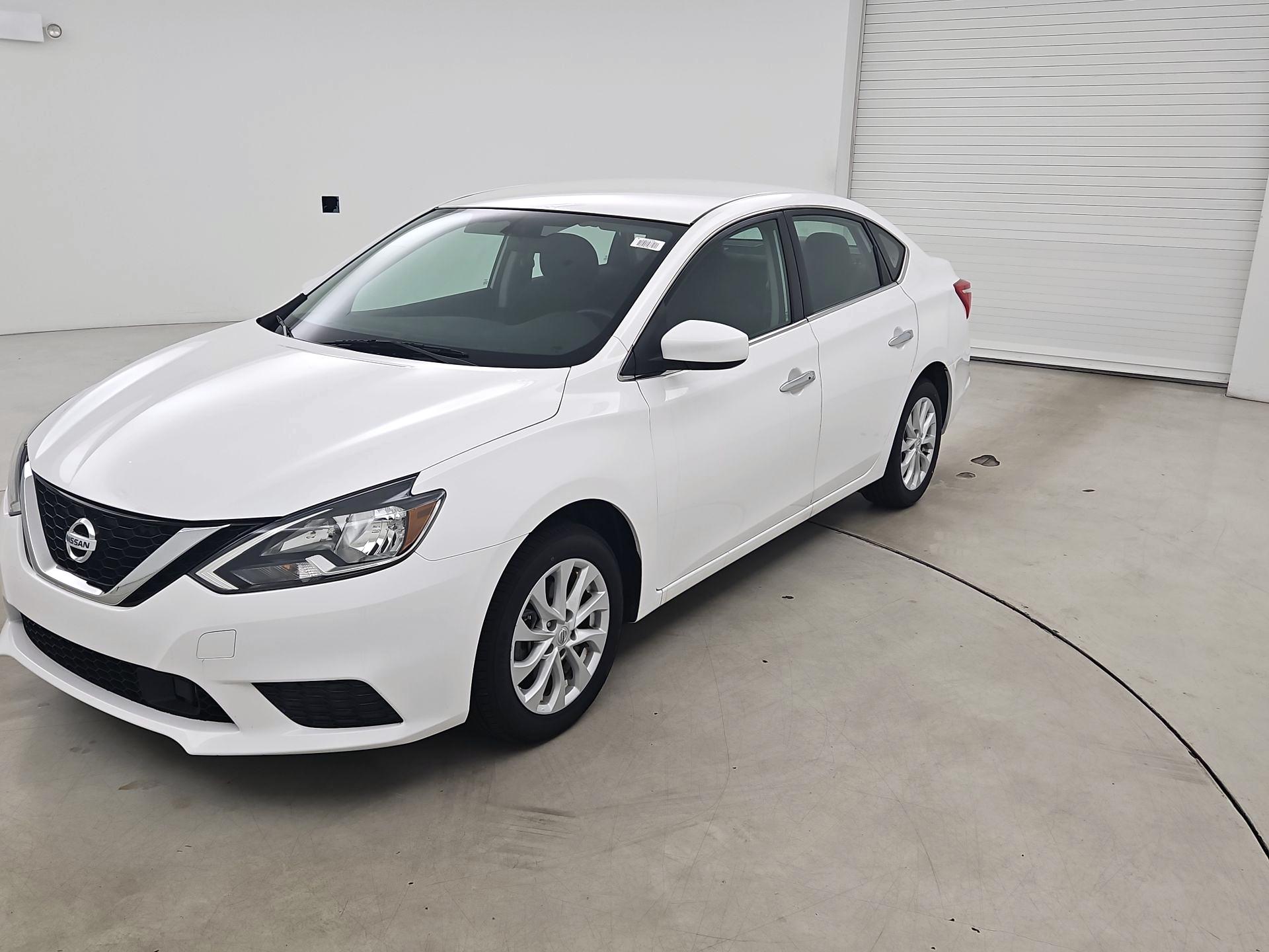 Thumbnail: 2019 Nissan Sentra - 3