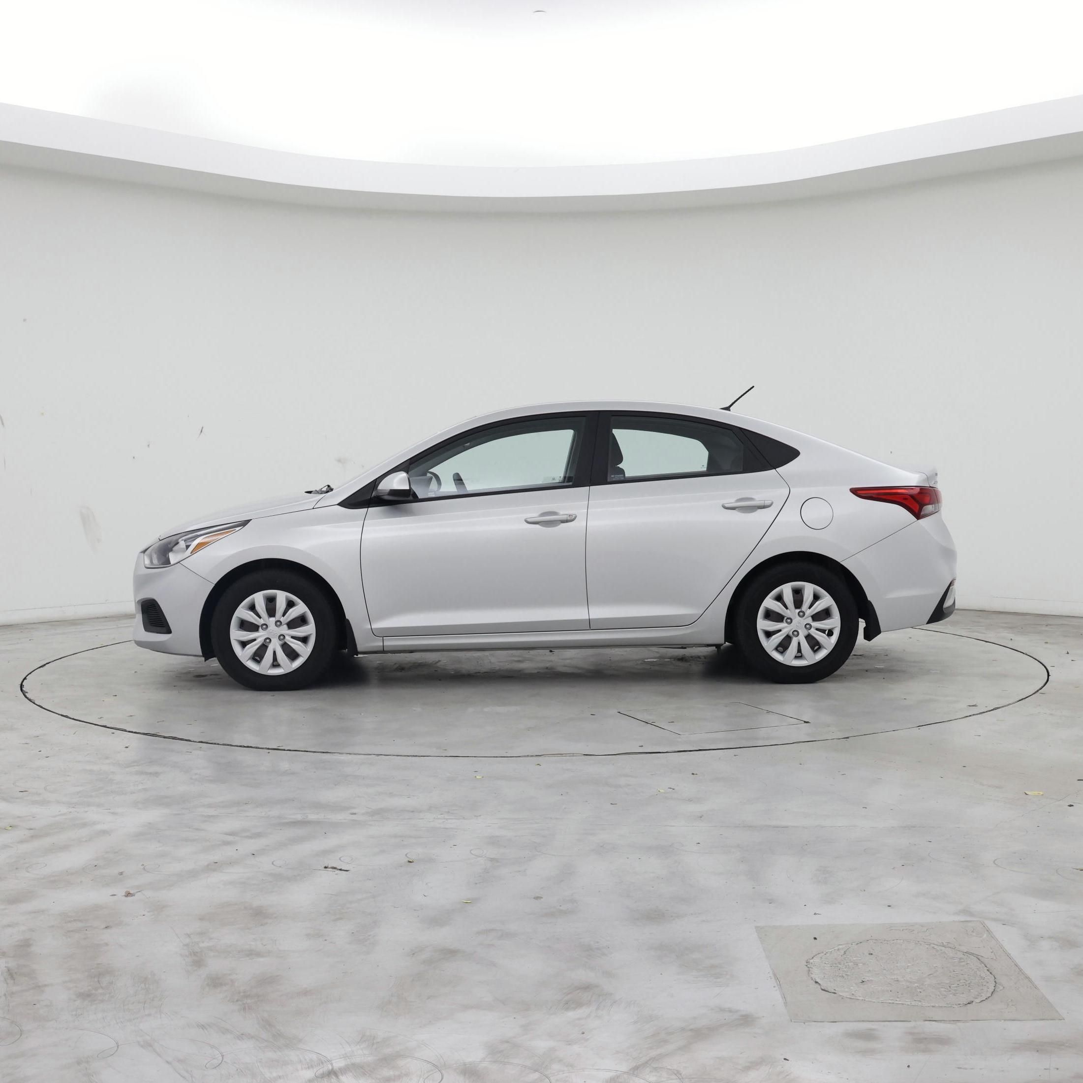 Thumbnail: 2020 Hyundai Accent - 3