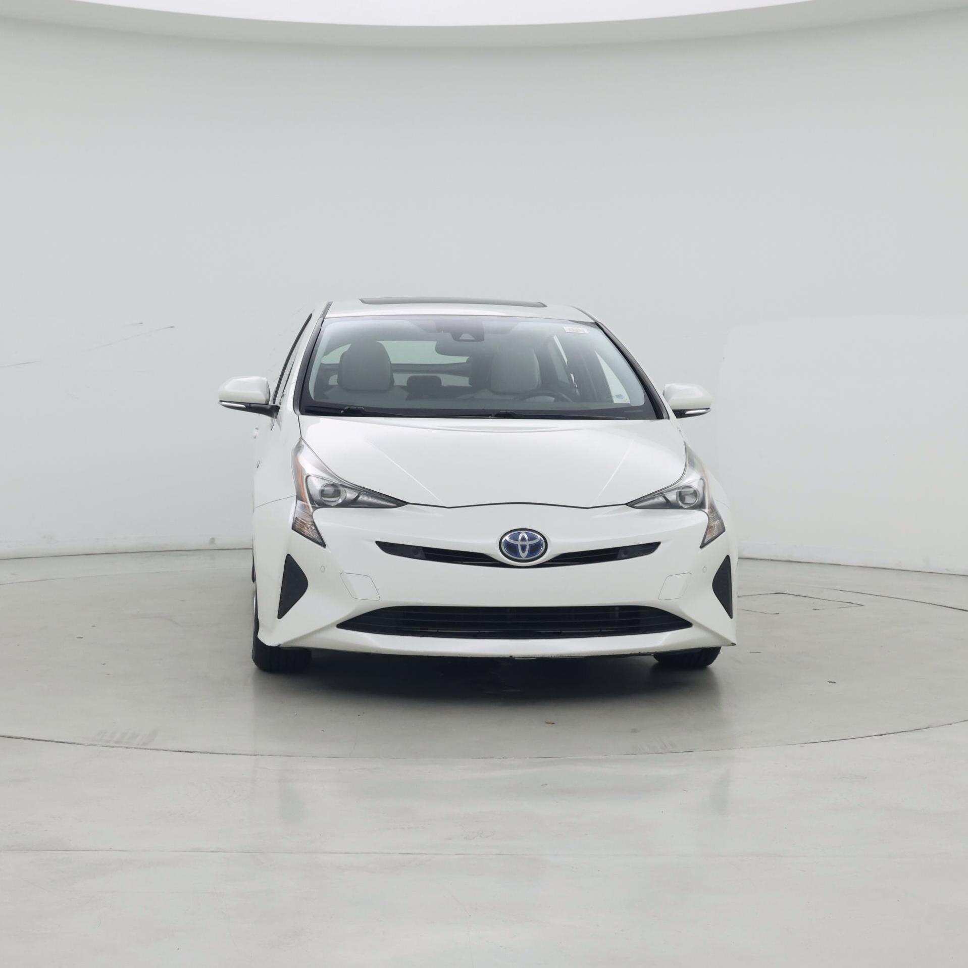 Thumbnail: 2017 Toyota Prius - 5