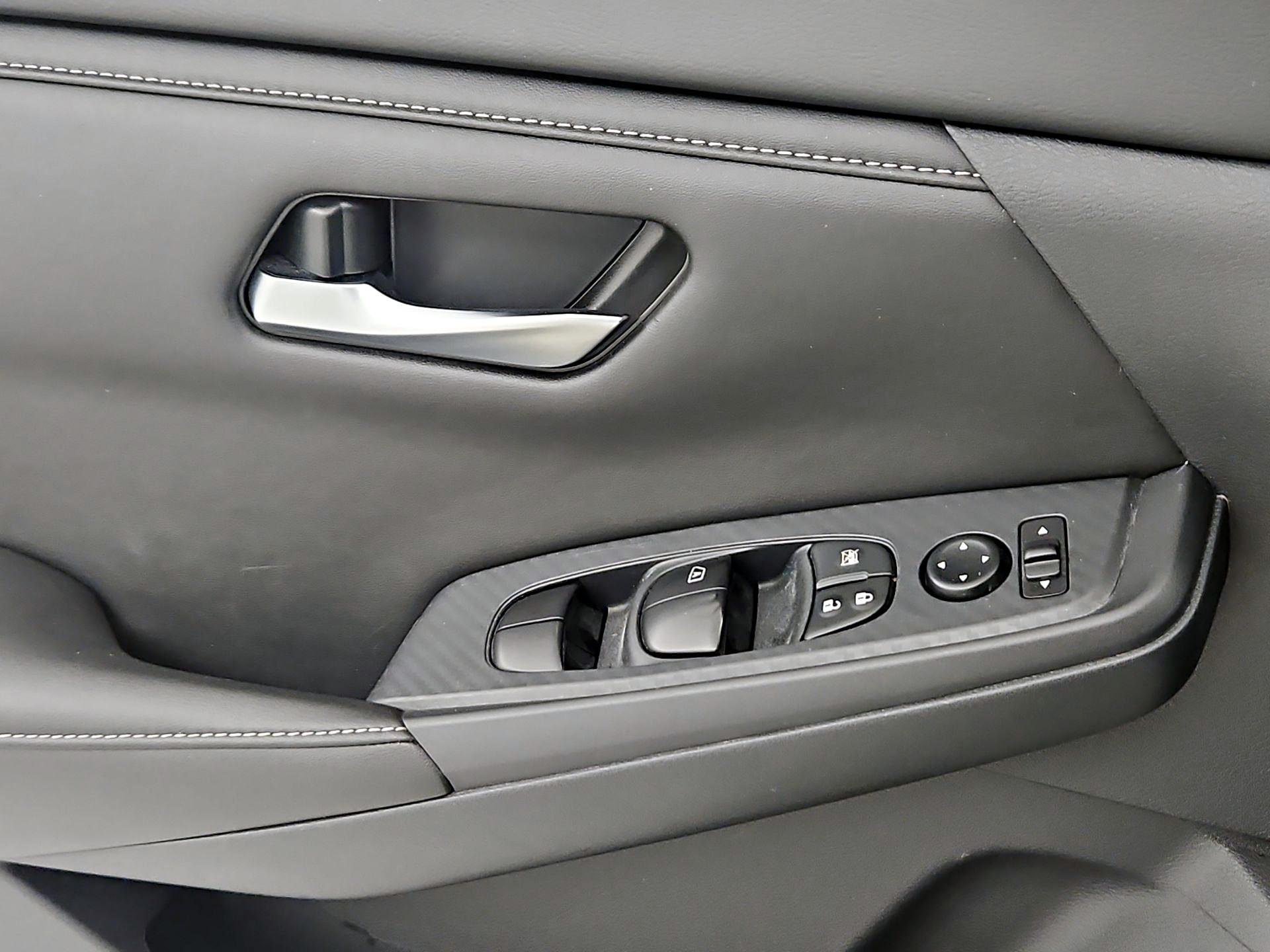 Thumbnail: 2024 Nissan Sentra - 12