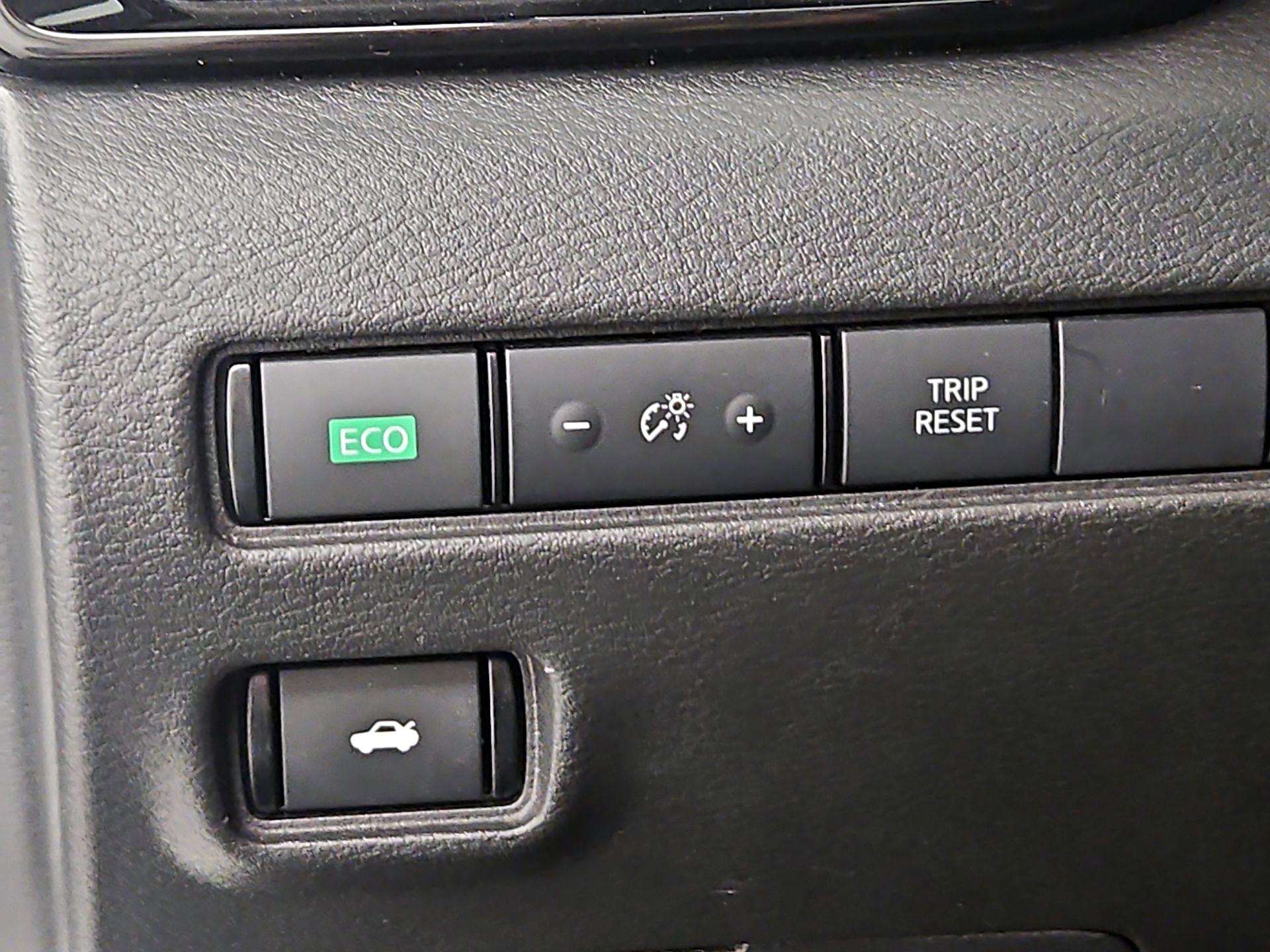 Thumbnail: 2024 Nissan Sentra - 13