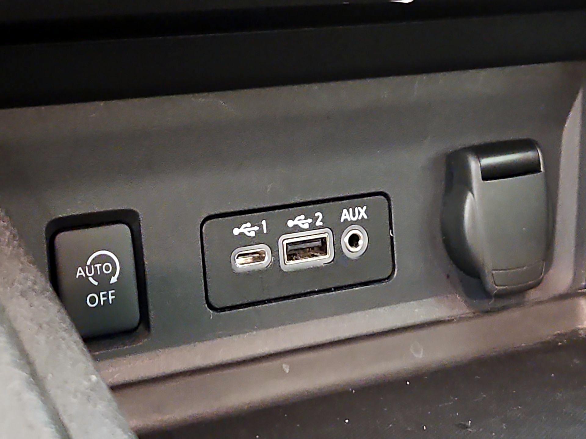 Thumbnail: 2024 Nissan Sentra - 18