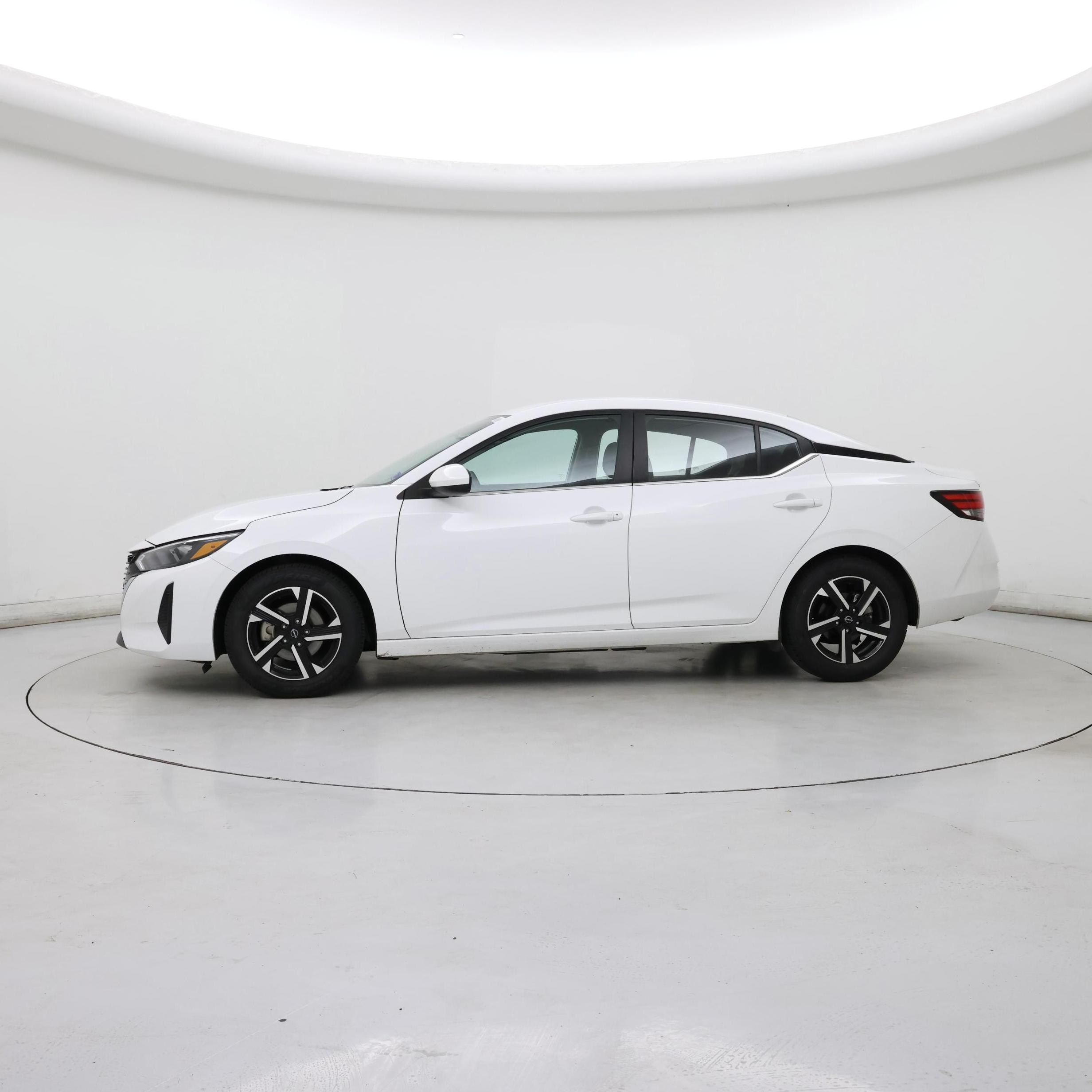 Thumbnail: 2024 Nissan Sentra - 3