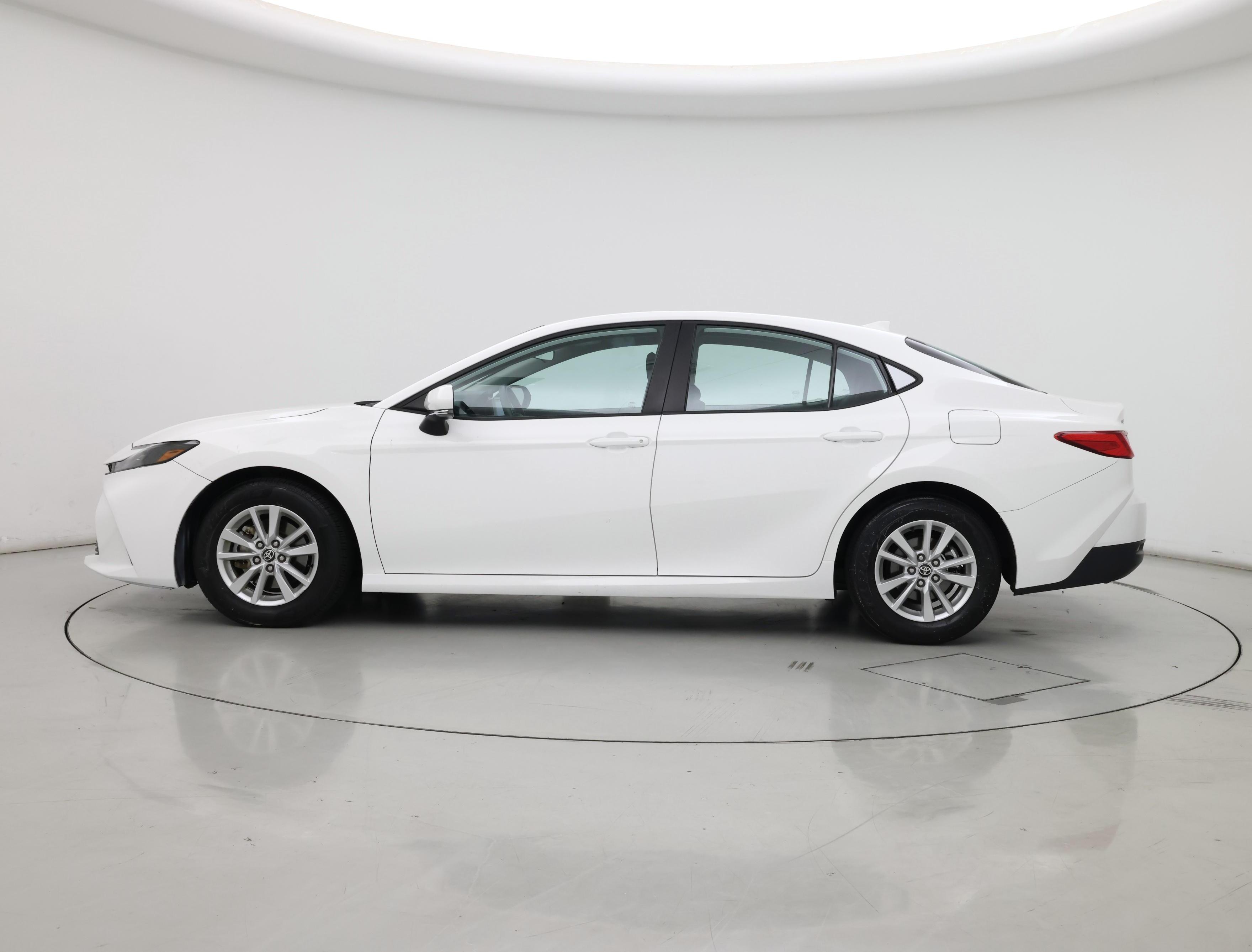 Thumbnail: 2025 Toyota Camry - 3