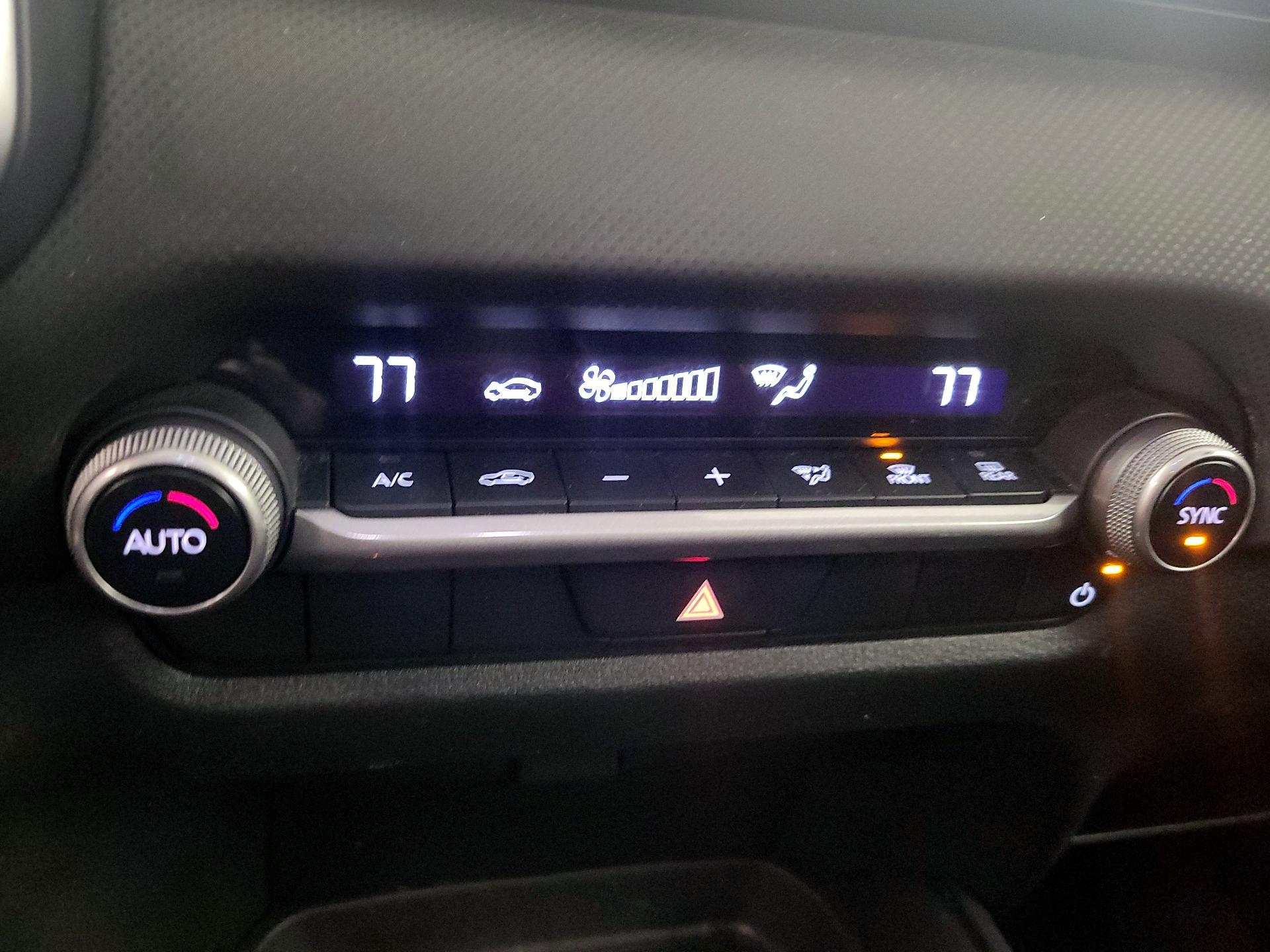 Thumbnail: 2025 Mazda CX-50 - 16