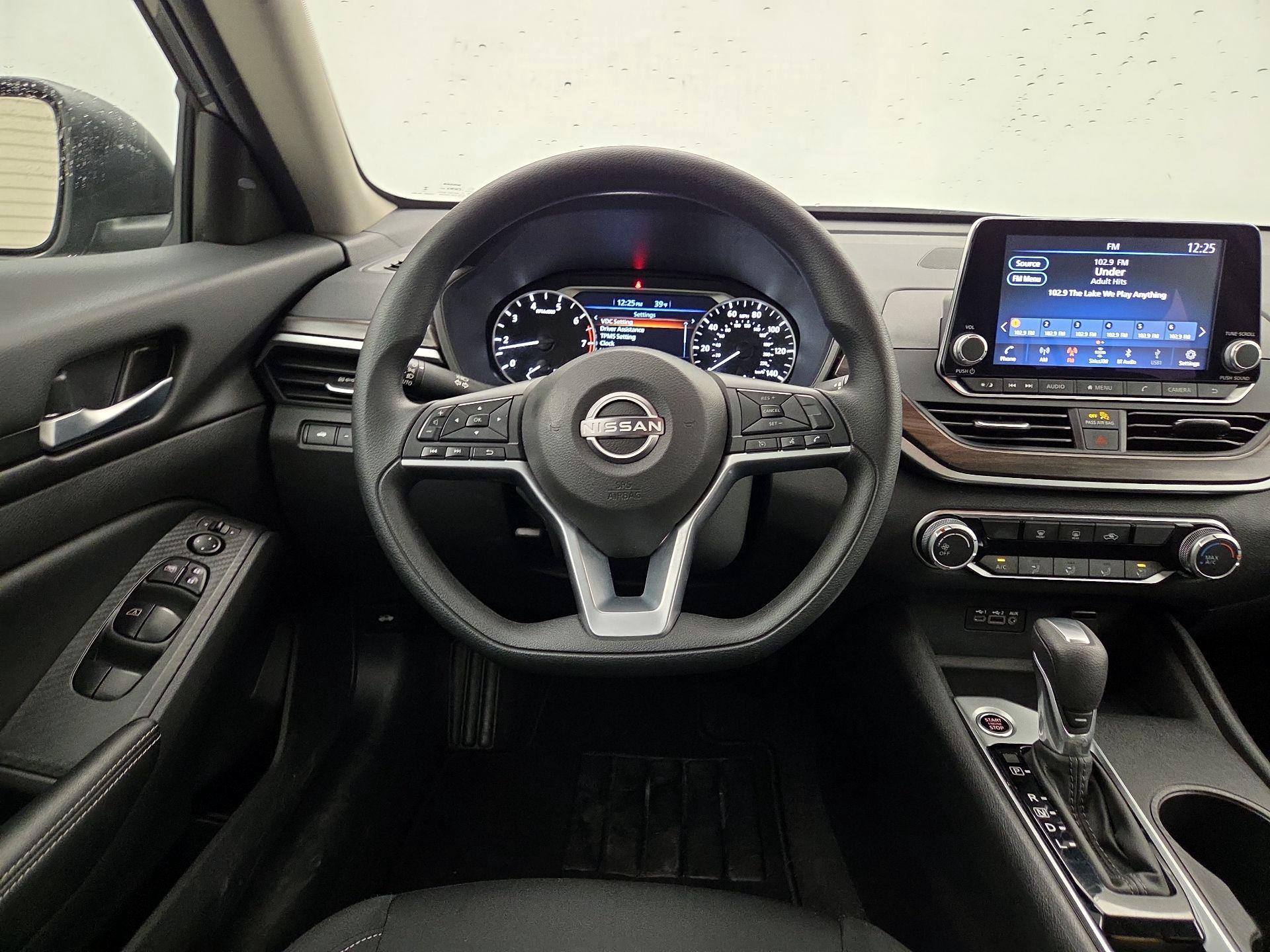 Thumbnail: 2025 Nissan Altima - 10