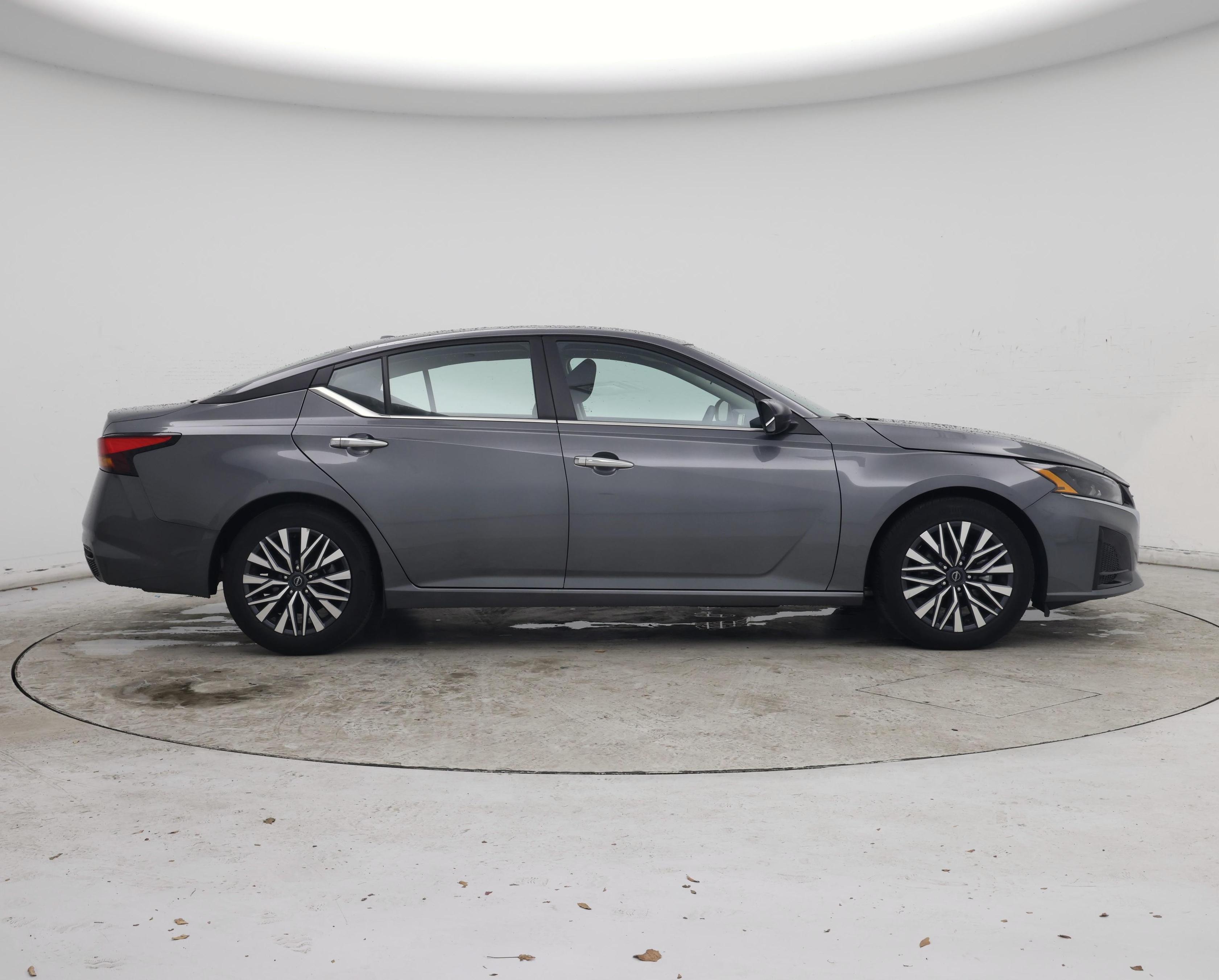 Thumbnail: 2025 Nissan Altima - 7