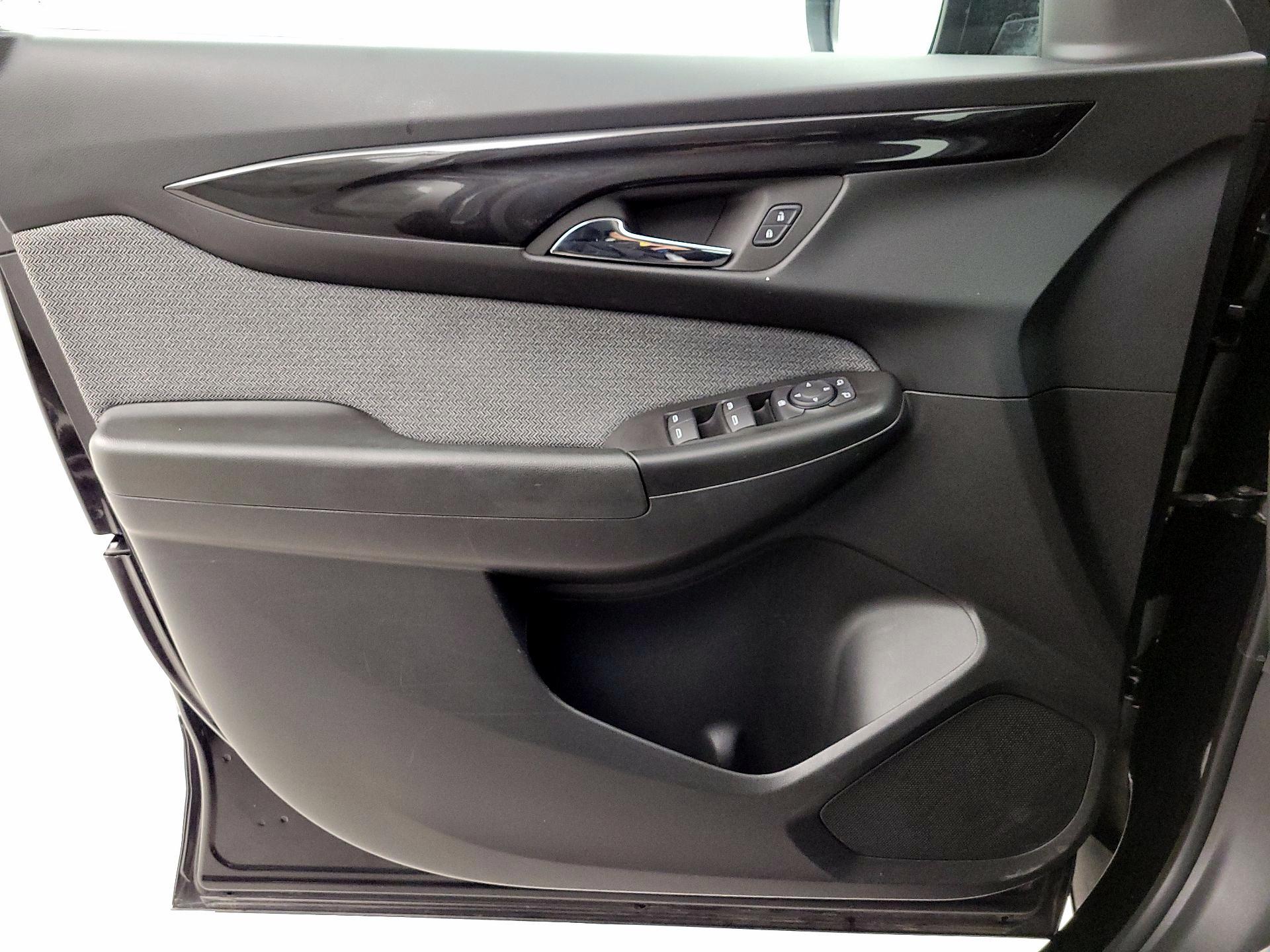 Thumbnail: 2025 Chevrolet TrailBlazer - 12