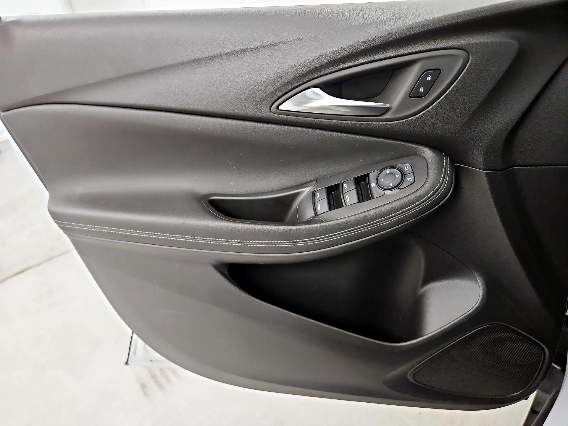 Thumbnail: 2025 Buick Encore GX - 12