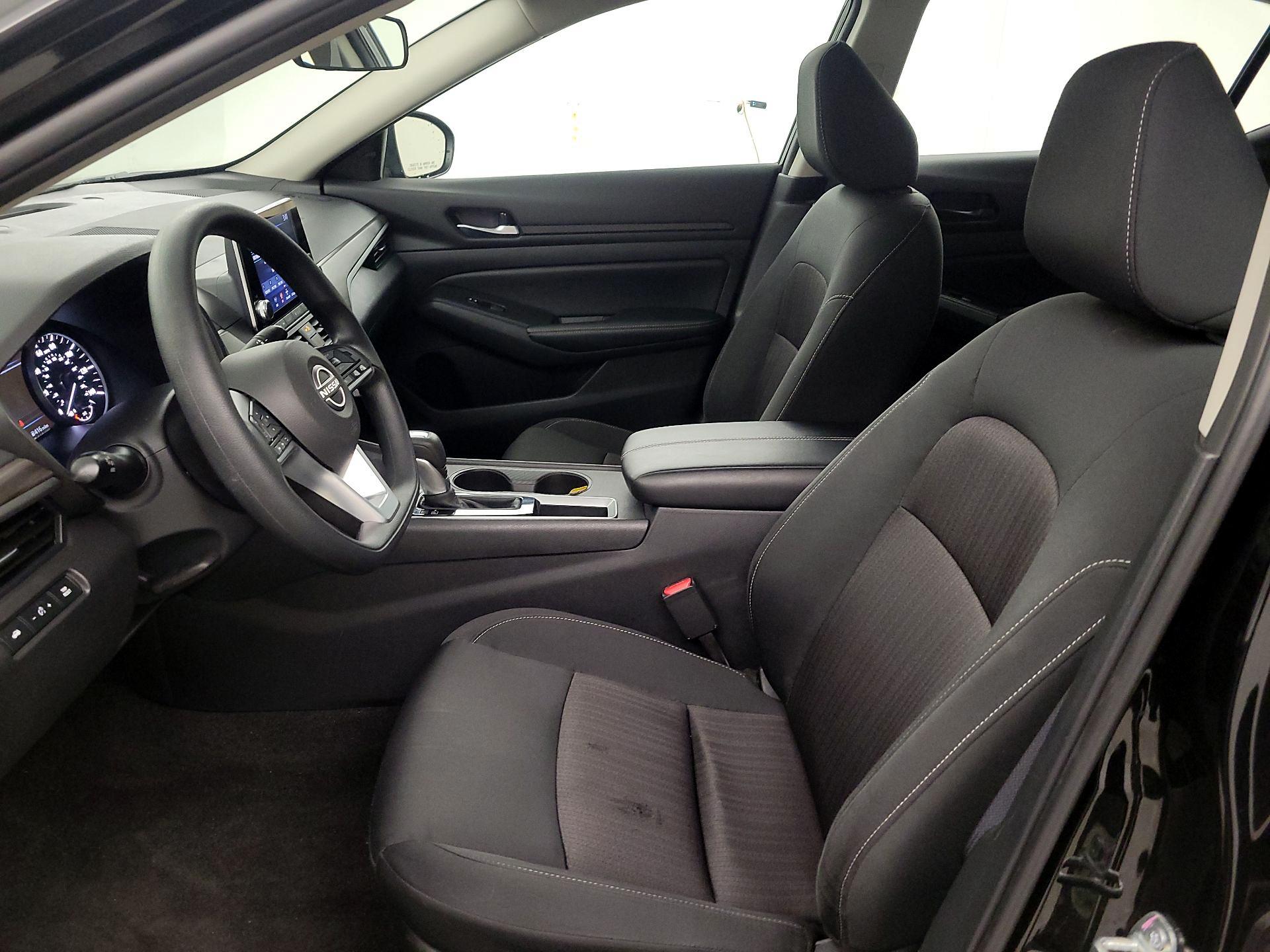 Thumbnail: 2025 Nissan Altima - 11