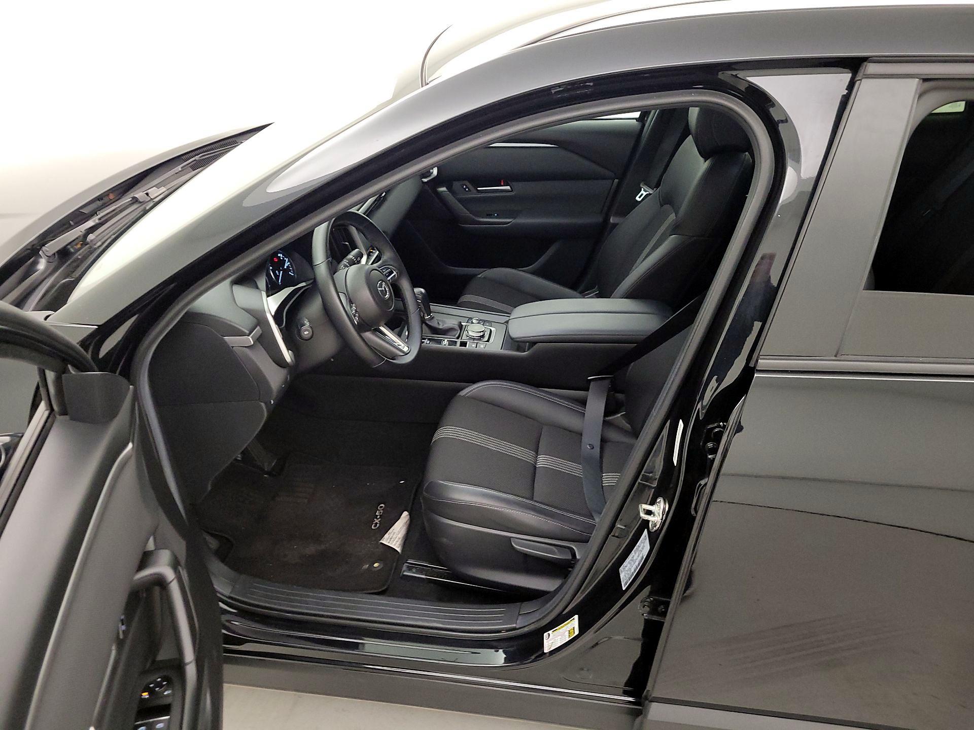 Thumbnail: 2025 Mazda CX-50 - 11