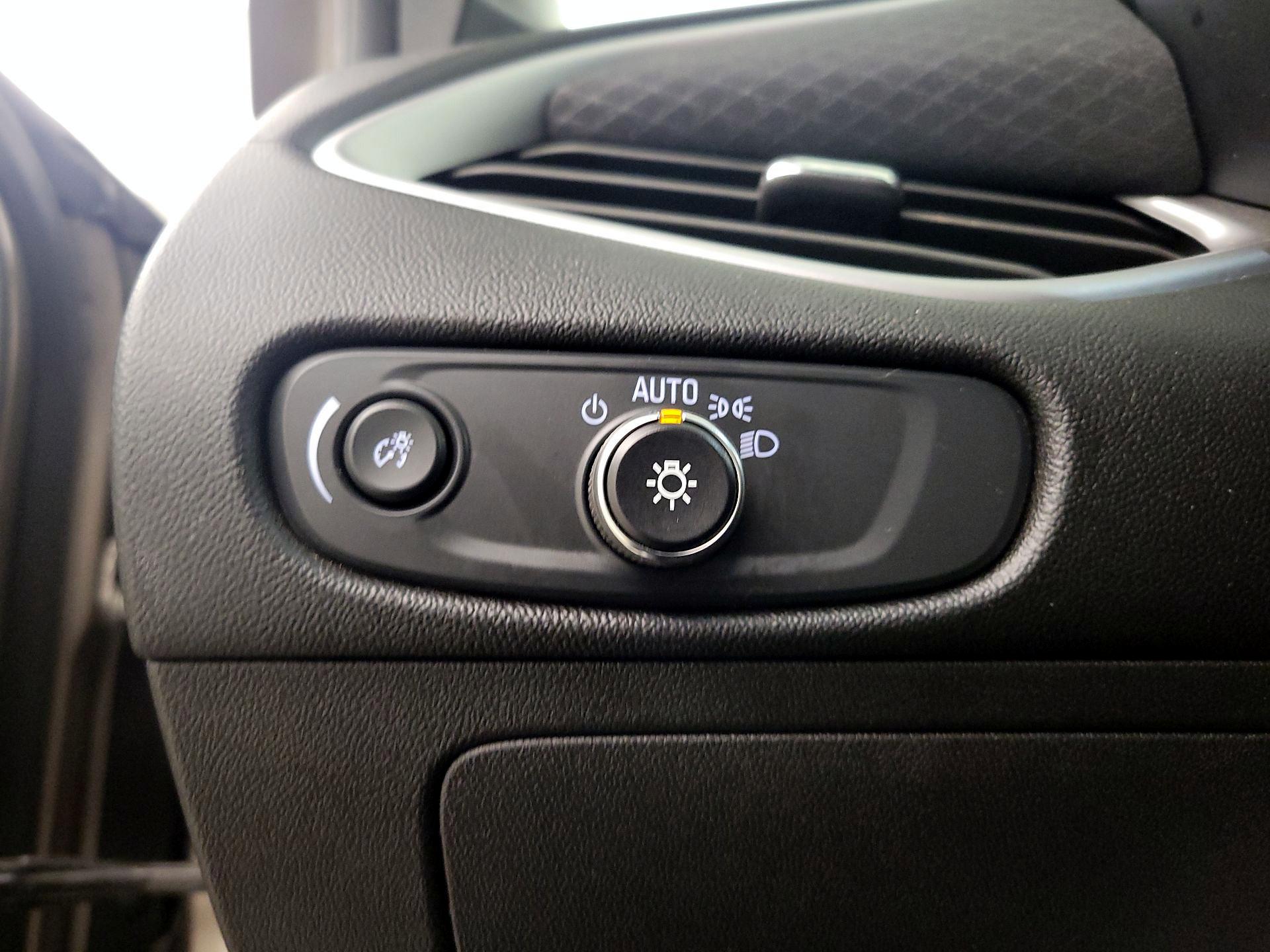 Thumbnail: 2024 Chevrolet Malibu - 13