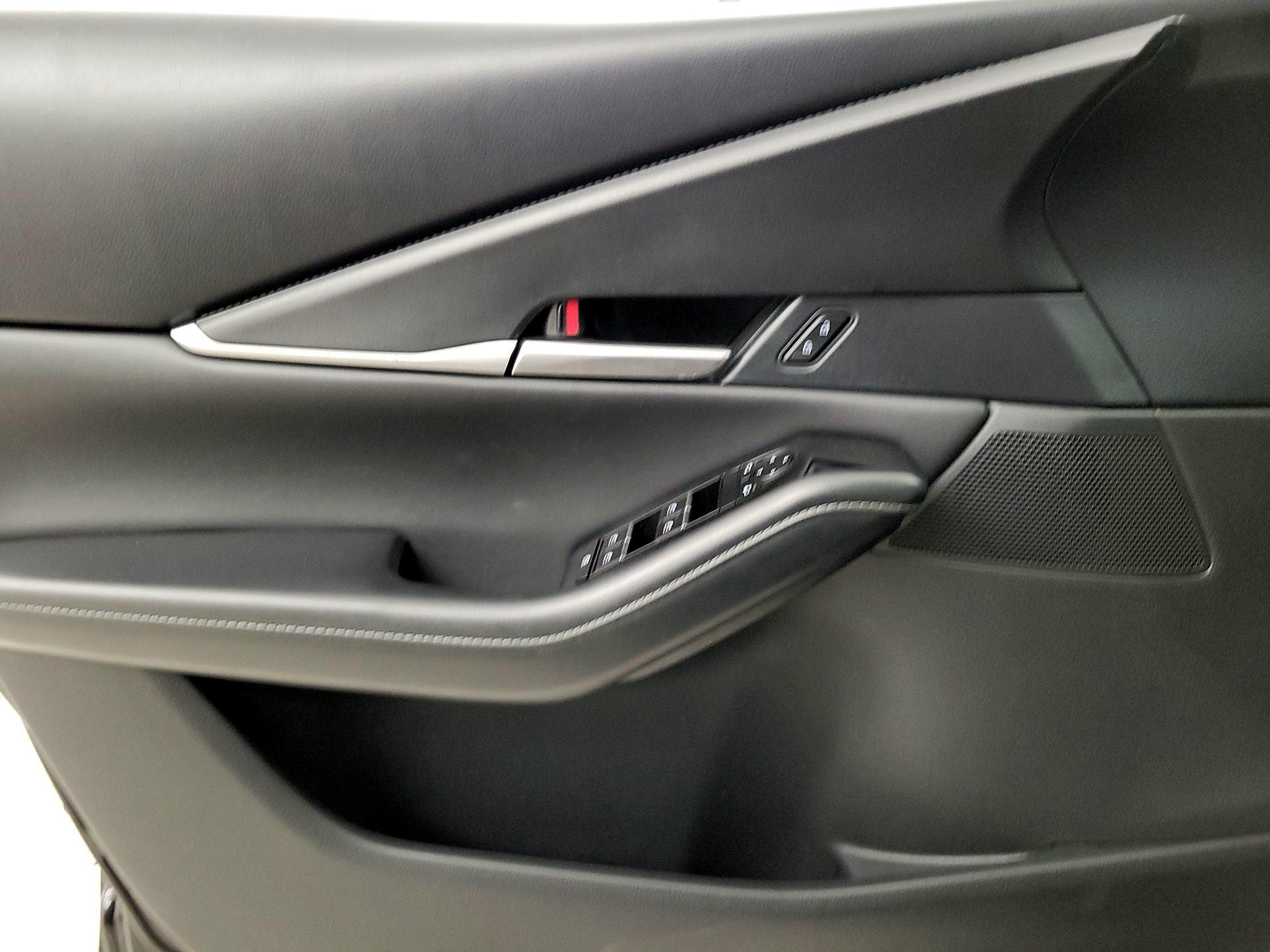 Thumbnail: 2025 Mazda CX-30 - 12