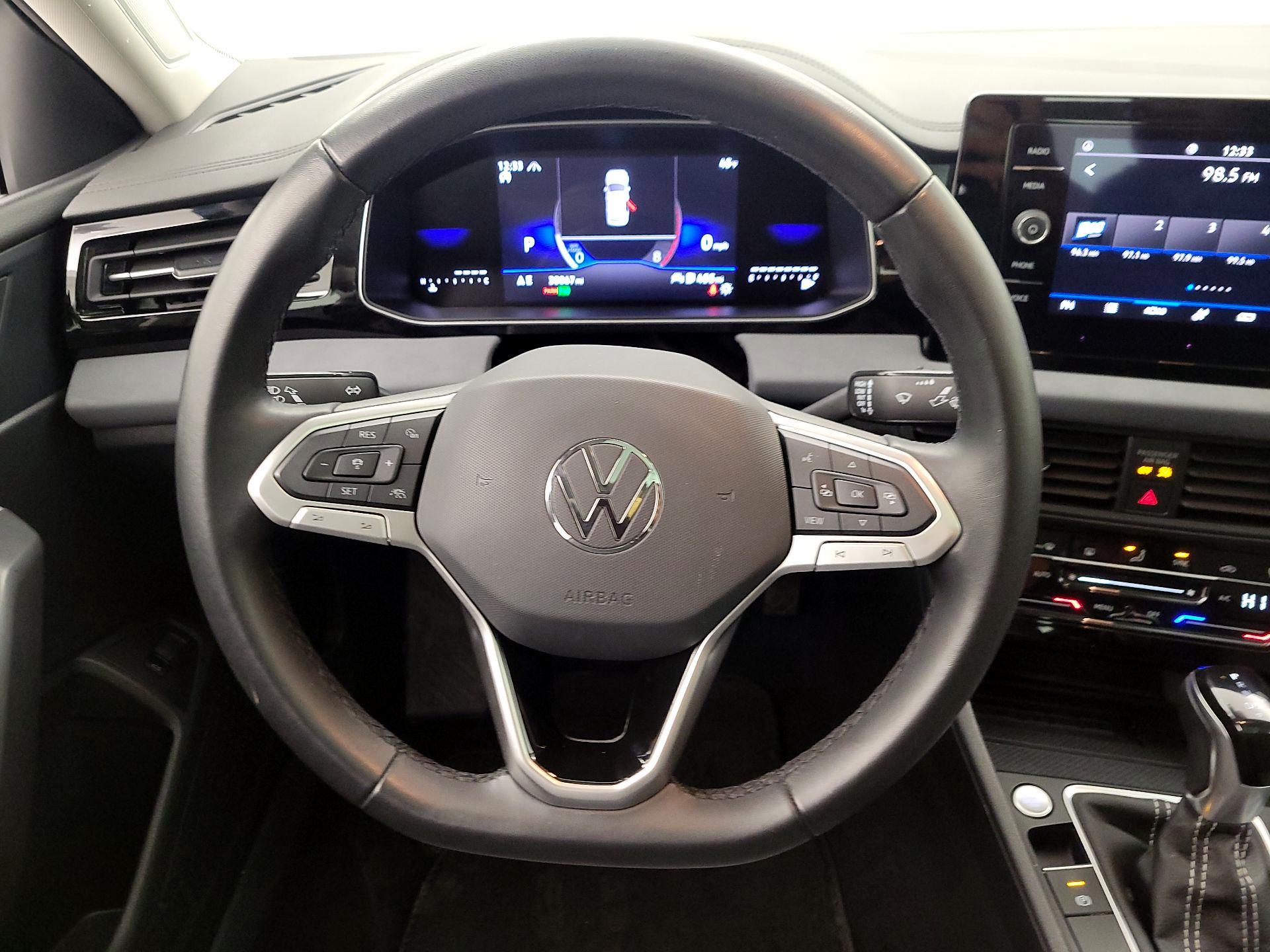 Thumbnail: 2025 Volkswagen Jetta - 10