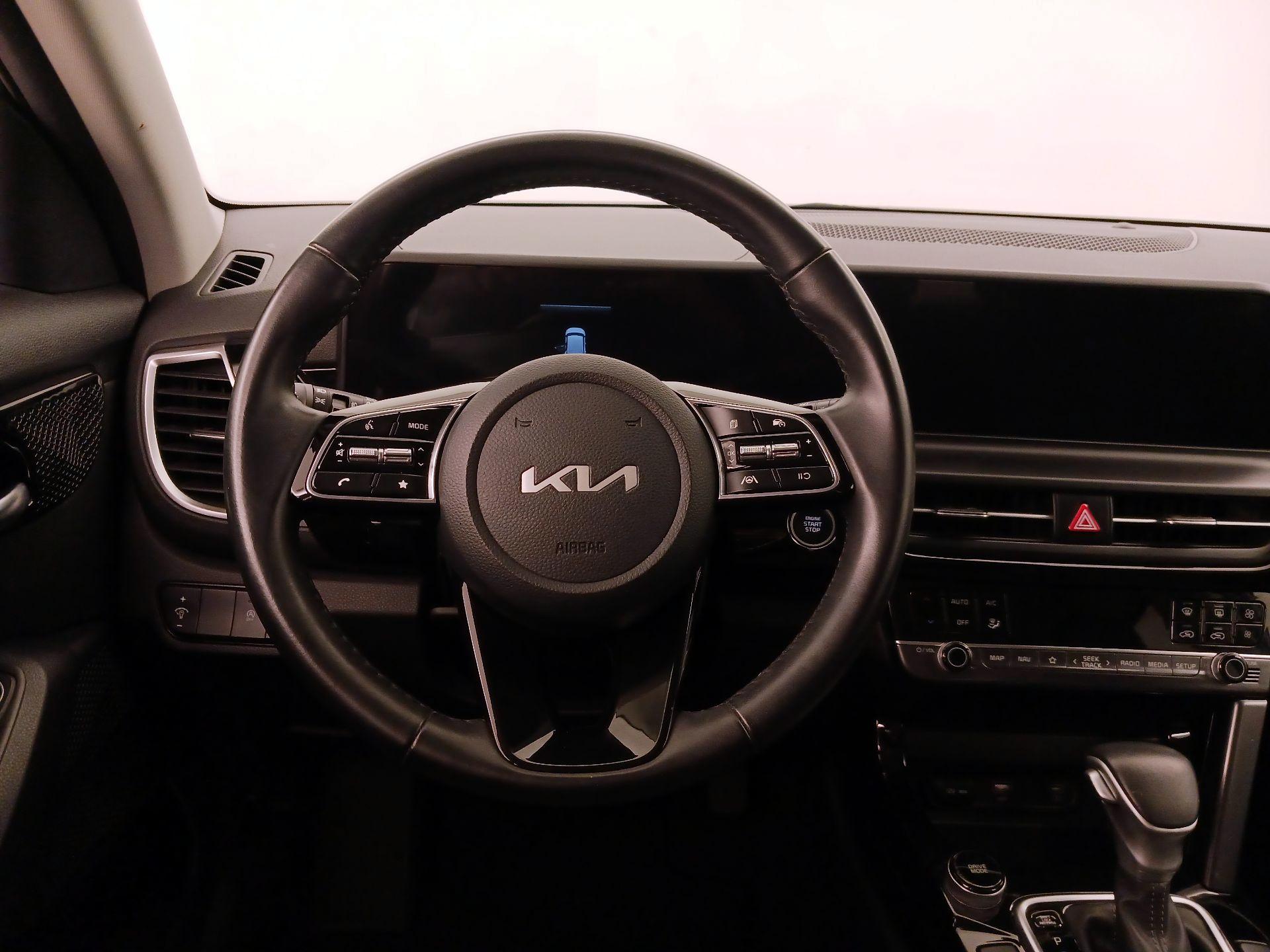 Thumbnail: 2025 Kia Seltos - 10