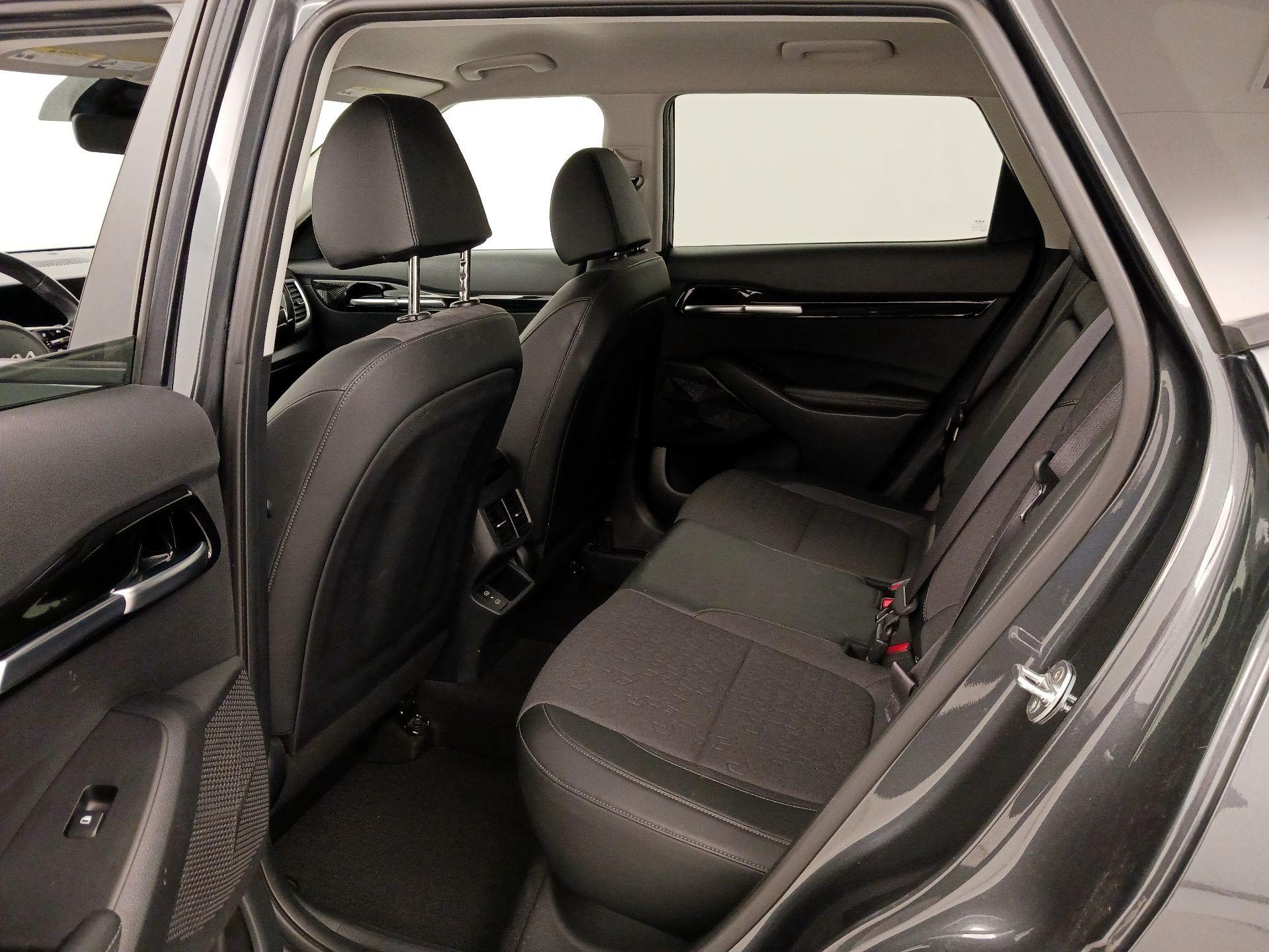 Thumbnail: 2025 Kia Seltos - 20