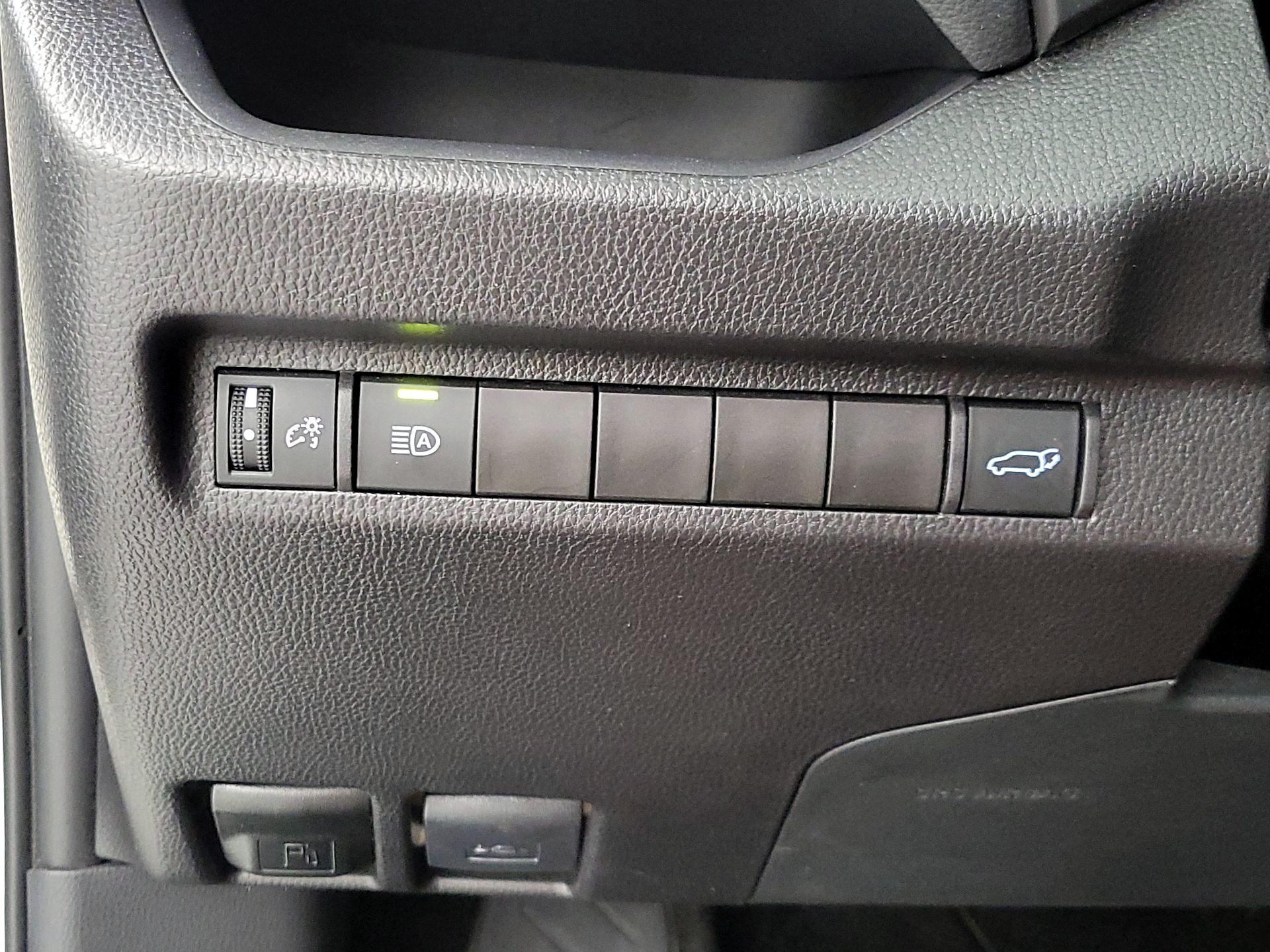 Thumbnail: 2025 Toyota RAV4 - 13