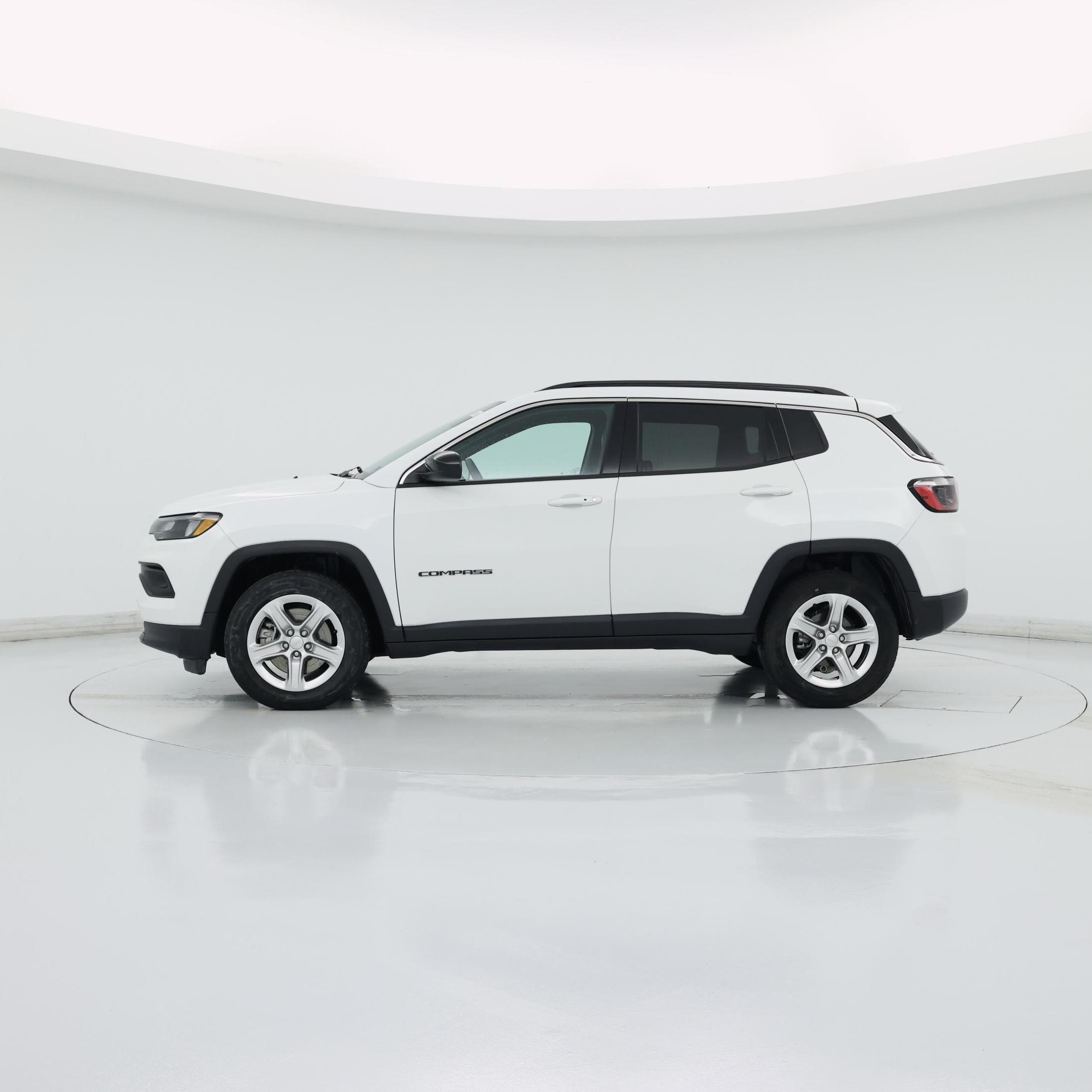 Thumbnail: 2023 Jeep Compass - 3