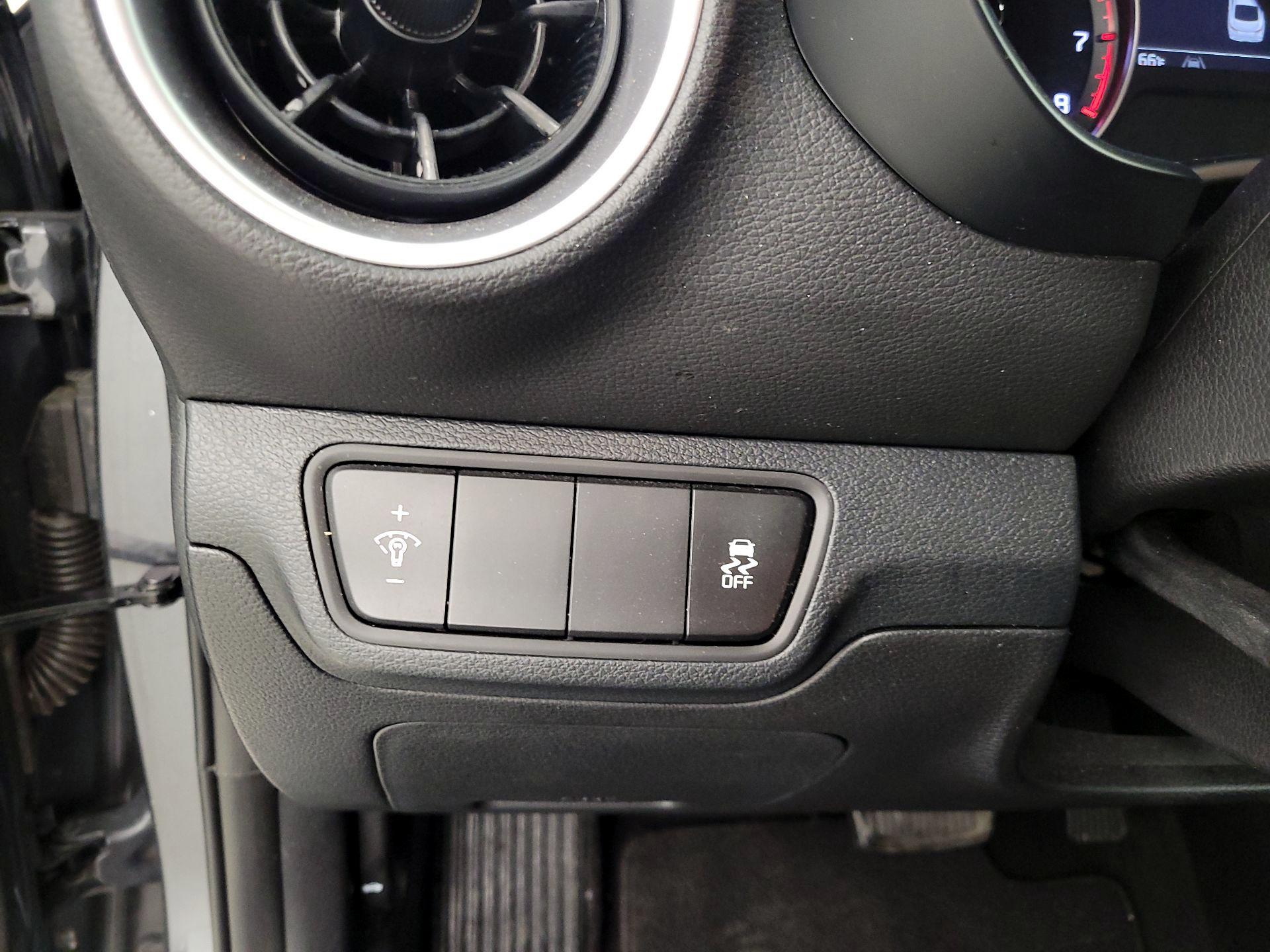 Thumbnail: 2024 Kia Forte - 13