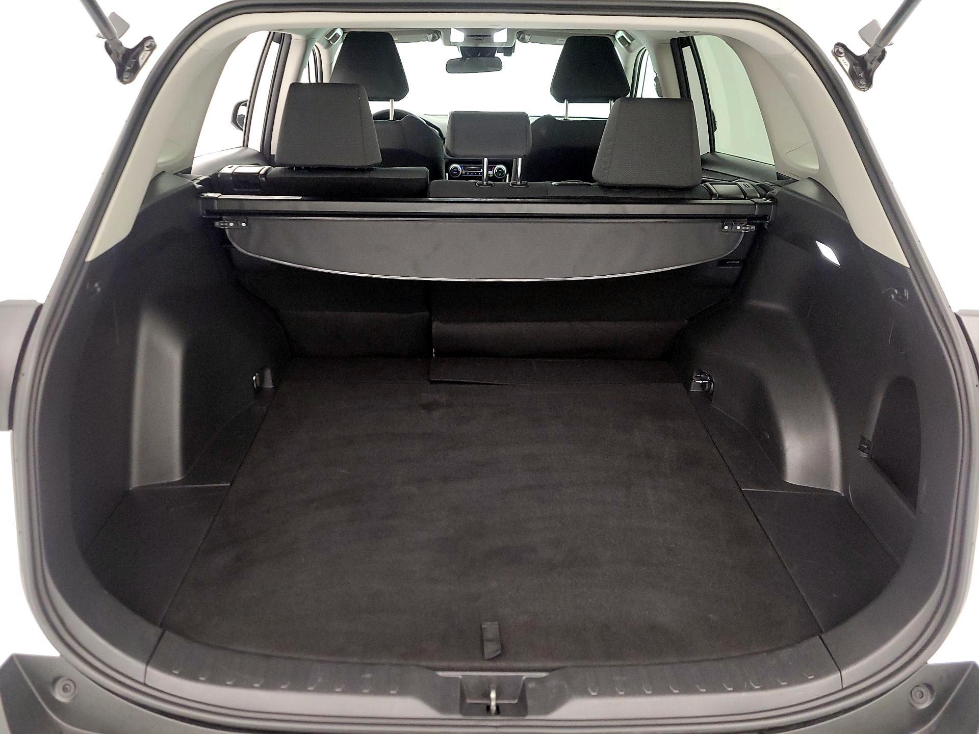 Thumbnail: 2025 Toyota RAV4 - 20