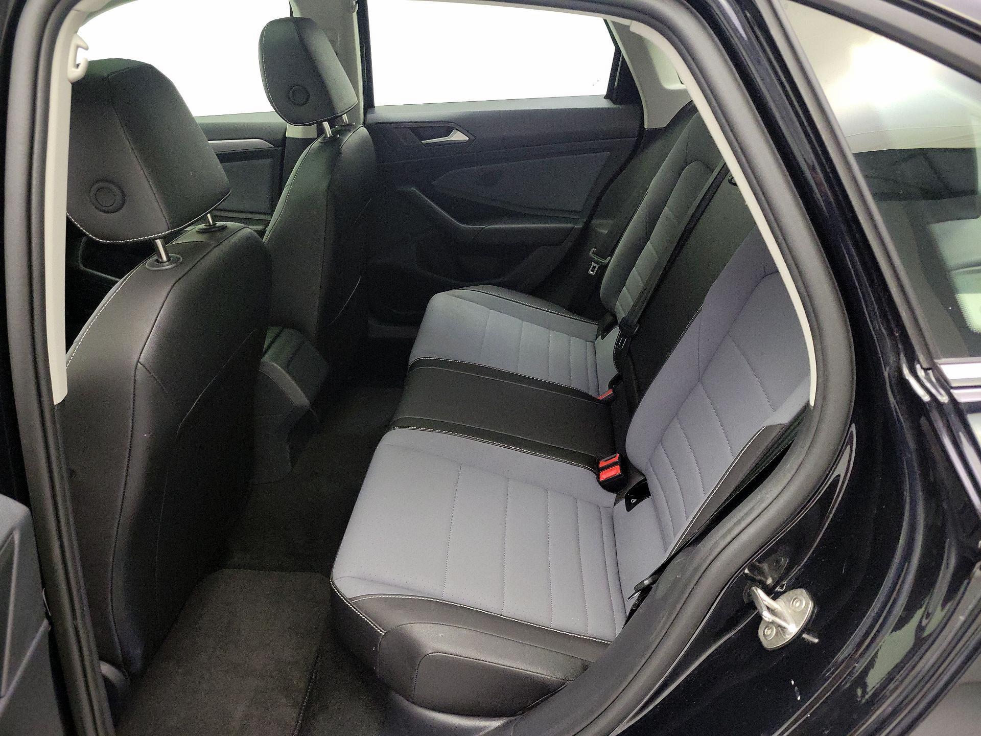 Thumbnail: 2025 Volkswagen Jetta - 20