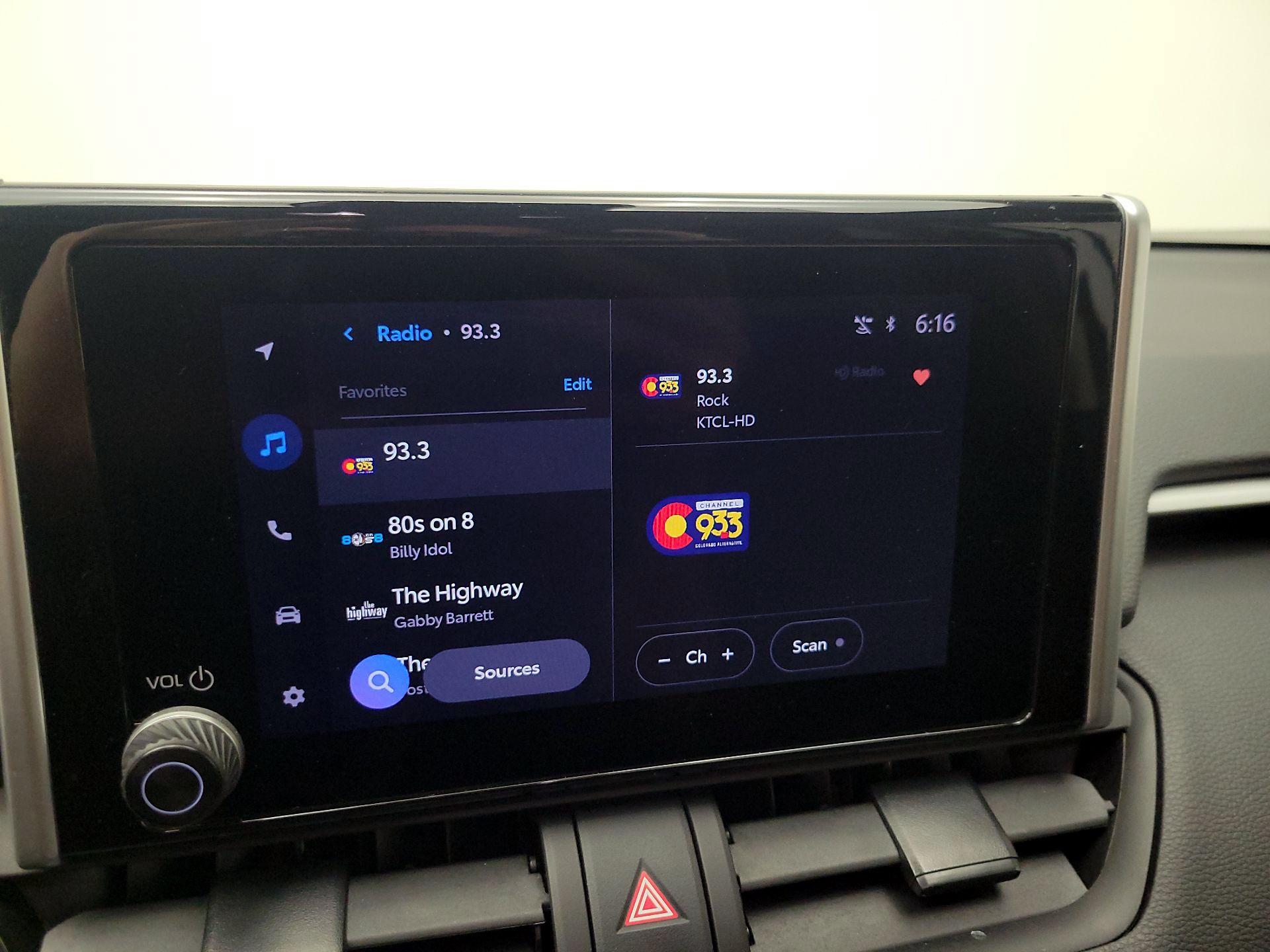 Thumbnail: 2025 Toyota RAV4 - 15