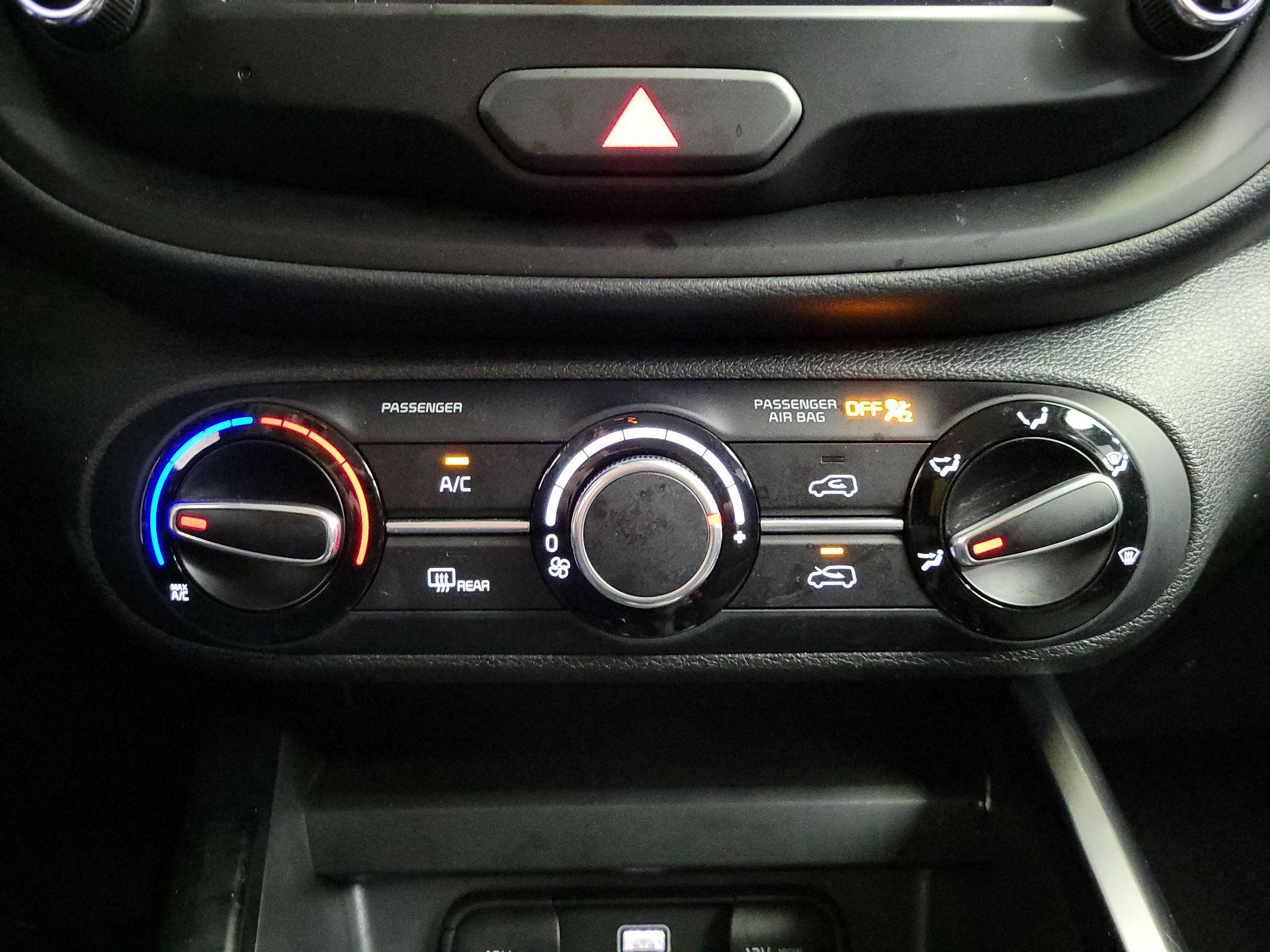 Thumbnail: 2025 Kia Soul - 16