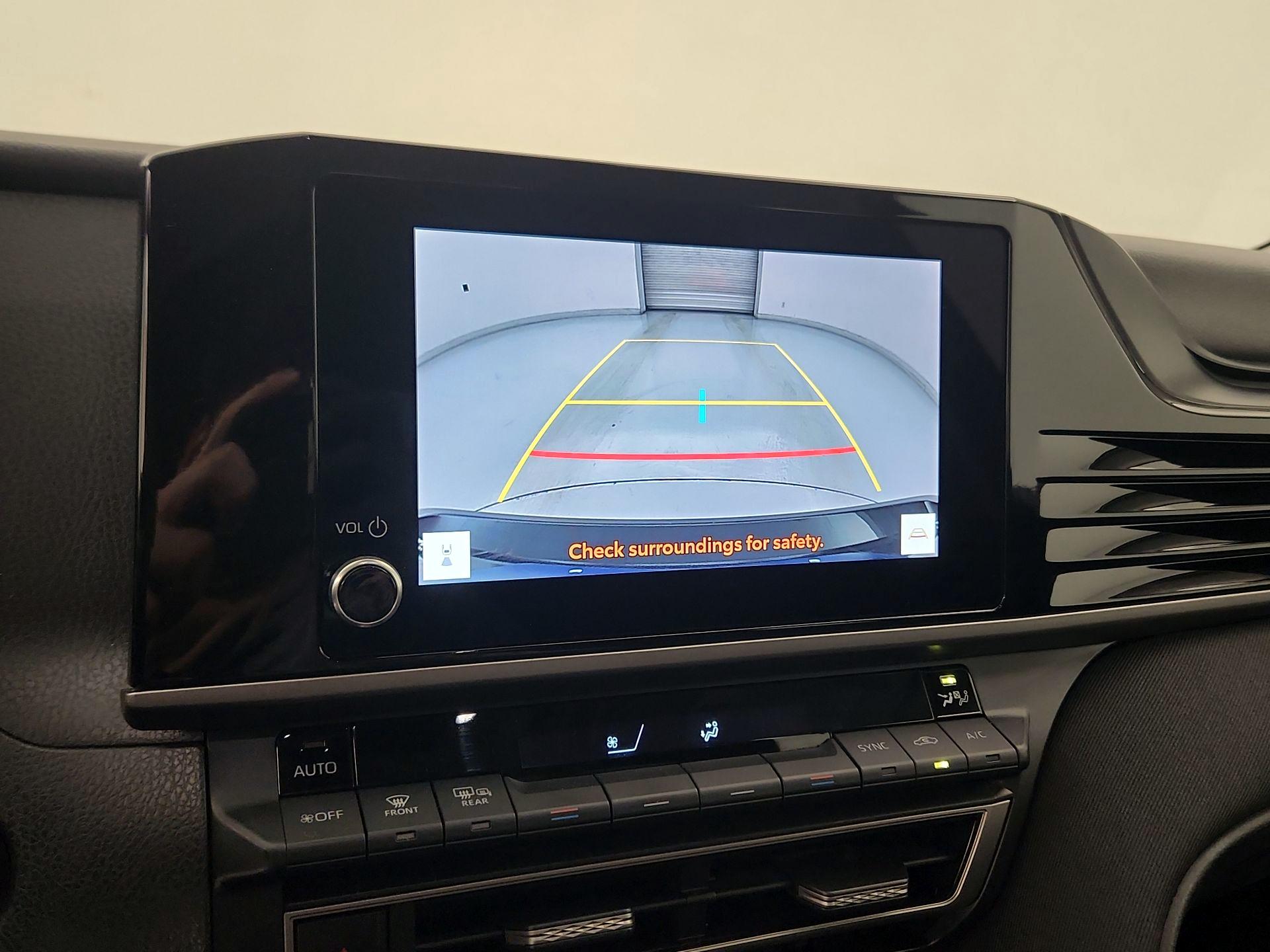 Thumbnail: 2025 Toyota Camry - 14