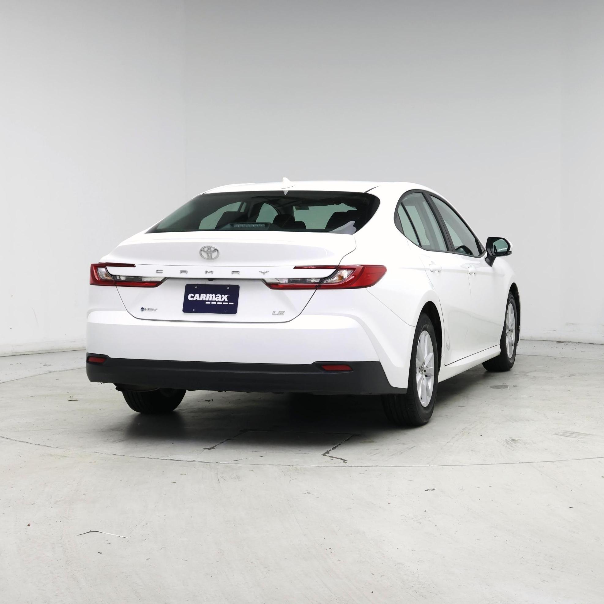 Thumbnail: 2025 Toyota Camry - 8